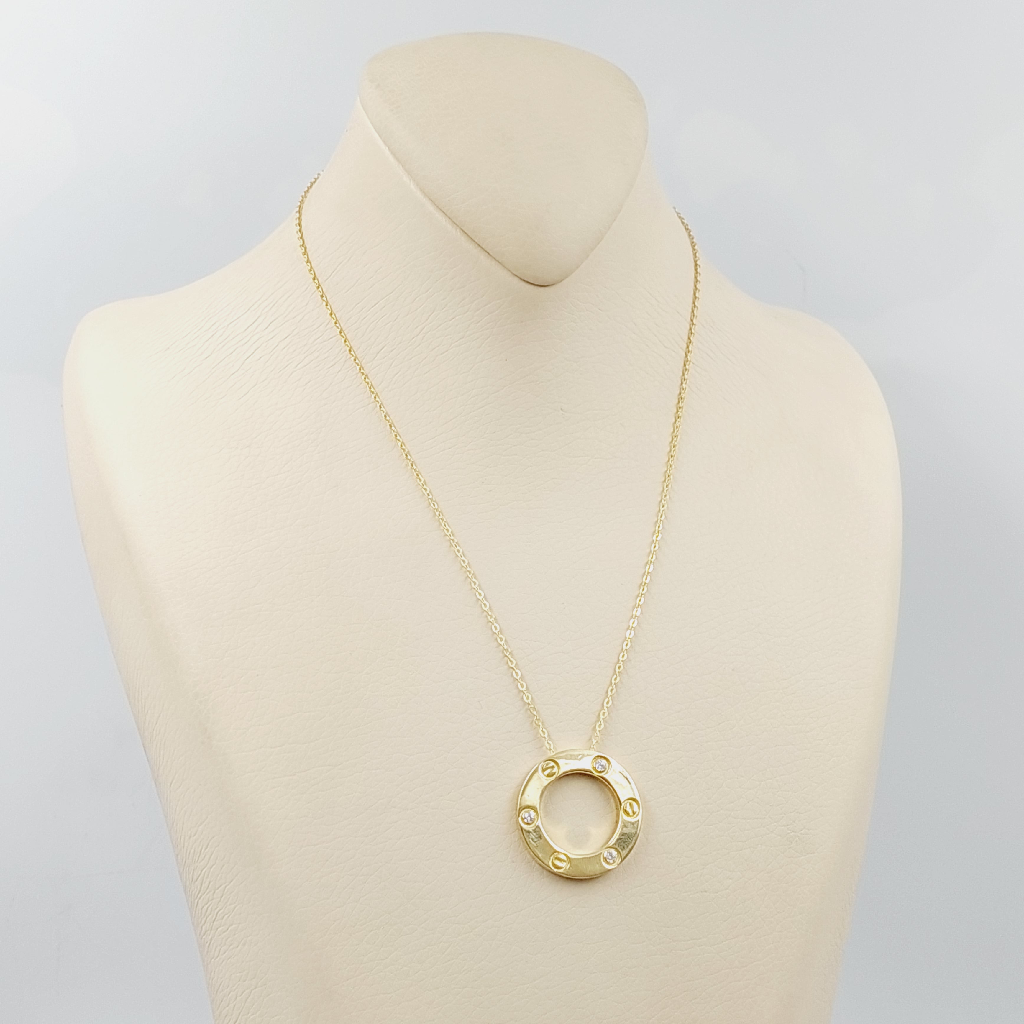 Exquisite Deluxe Figaro Chain Necklace for Women & Men - Classic Italian Gold & Silver Link Jewelry - Perfect for Gifts, Weddings & Everyday Elegance