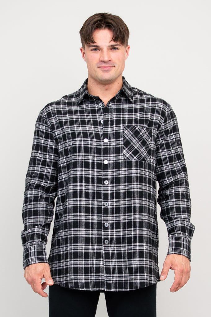 Men's Retro Plaid Cotton Shirt in Black - Stylish Casual Wear for Everyday Outfits and Office Looks