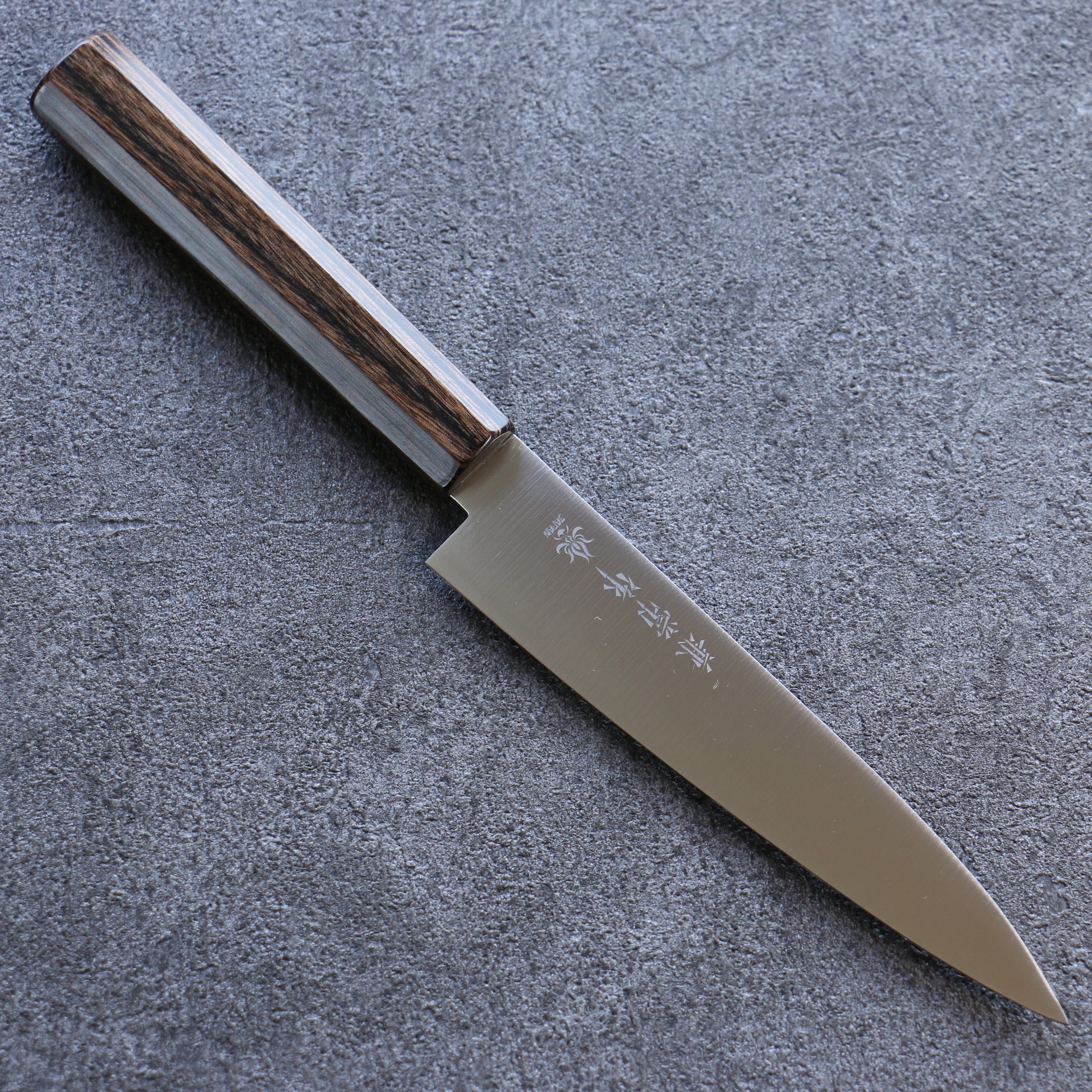 Kanetsune Ichizu VG10 Stainless Steel Petty Utility Knife 135mm - Brown Pakka Wood Handle - Perfect for Slicing Fruits, Vegetables & Small Kitchen Tasks