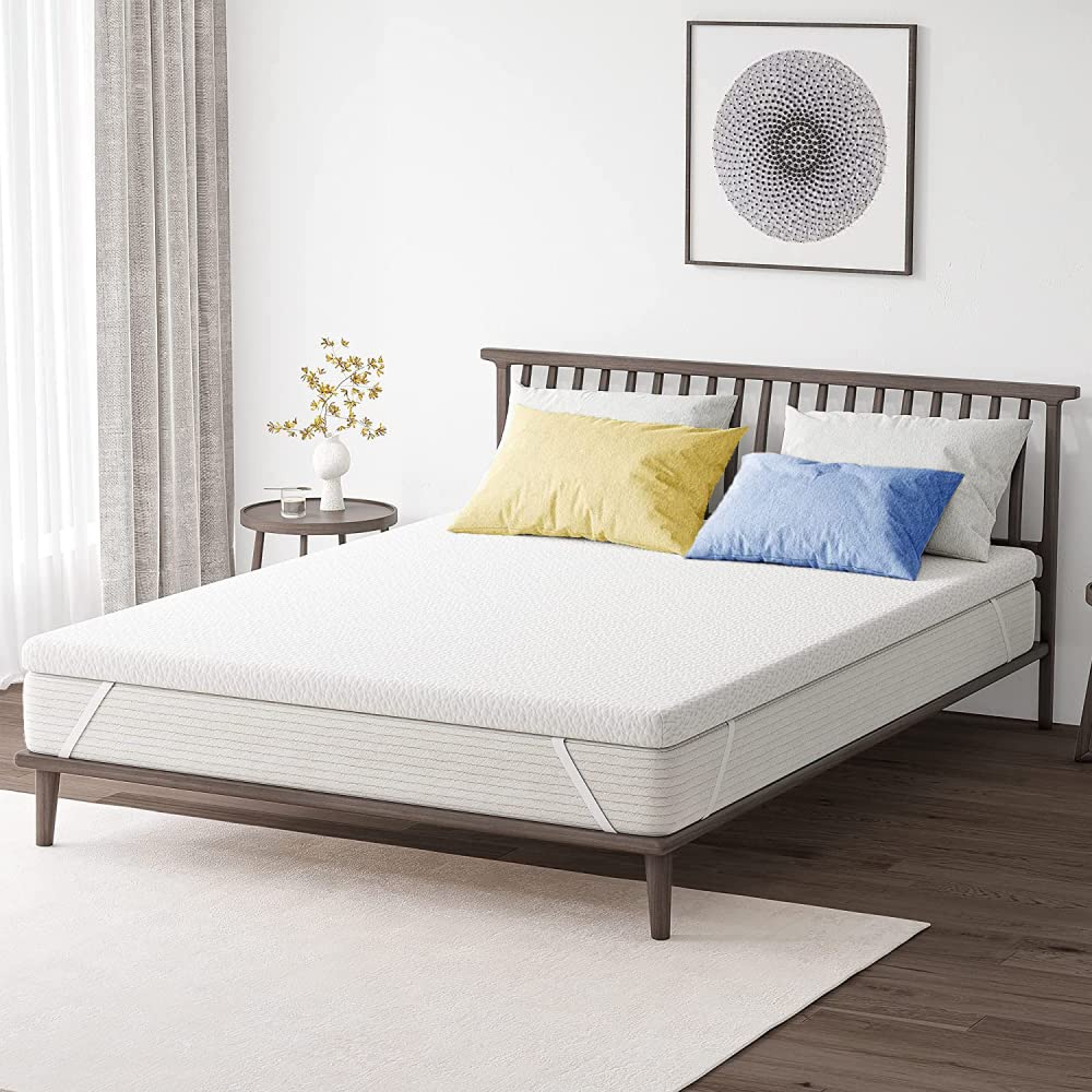 3 Inch Queen Memory Foam Mattress Topper with Zippered Bamboo Cover - Removable & Washable, Green Tea Scented, Adjustable Straps for Ultimate Comfort - Perfect for Back Pain Relief, Guest Beds & Home Use