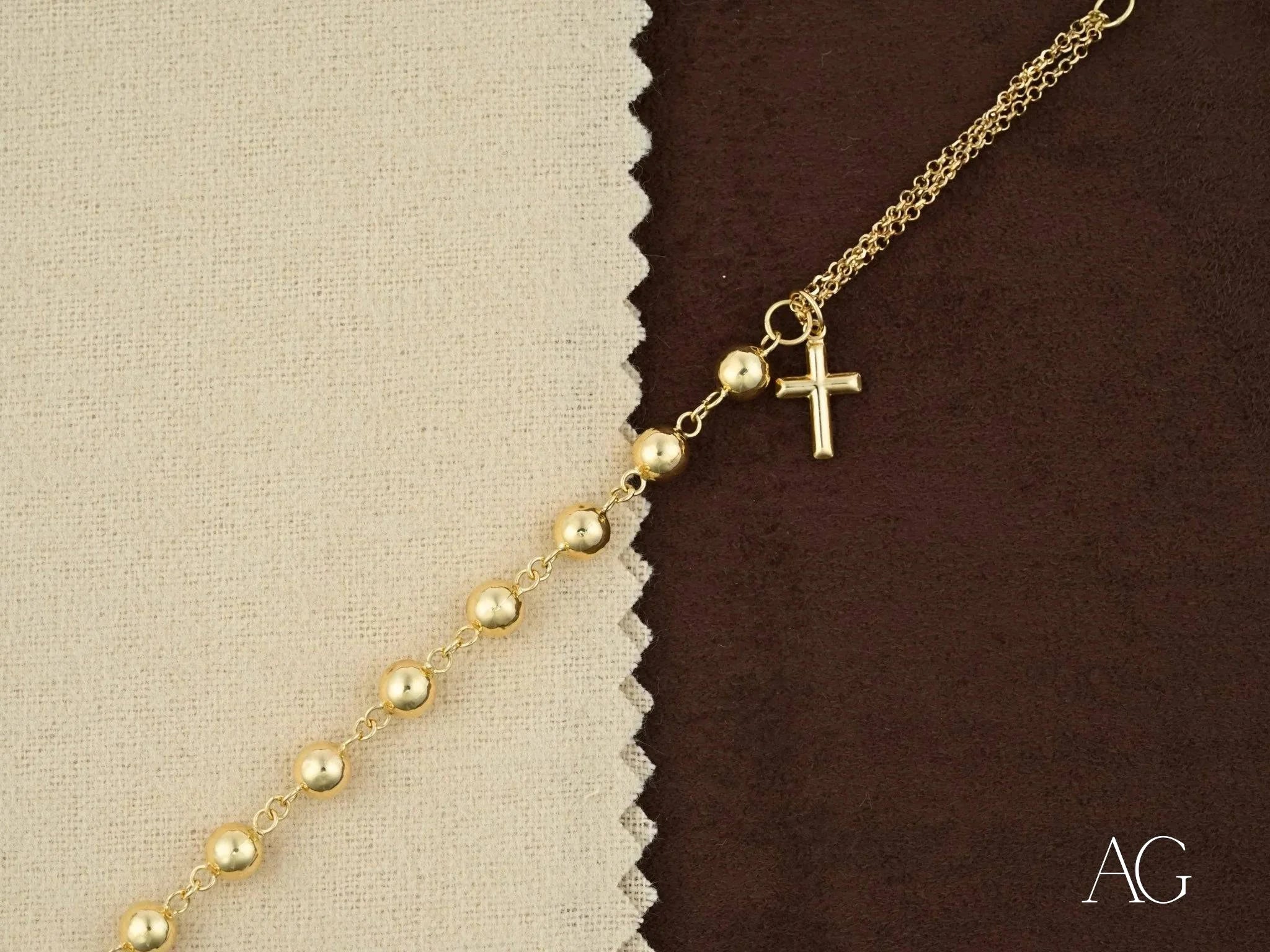 Elegant 18k Gold Women's Bracelet with Cross Charm and Polished Beads - Perfect for Gifts, Weddings & Everyday Luxury Jewelry