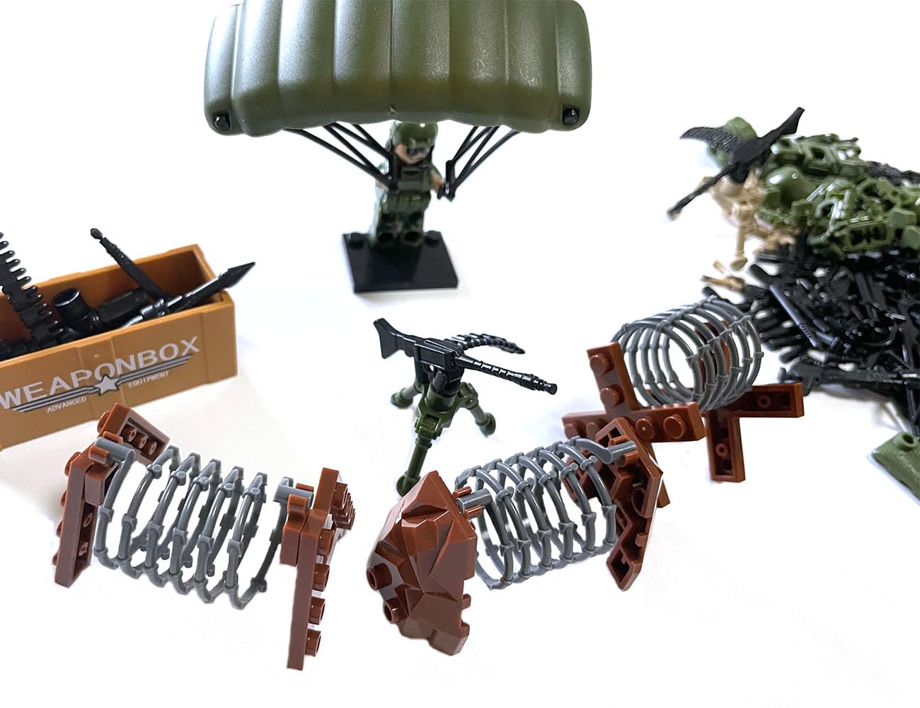 Army Soldier Toy Weapons Set - 50+ Military Guns & Gear Accessories for Kids, Compatible with Major Building Blocks - Perfect for Battle Scenes, Role Play & Collectors