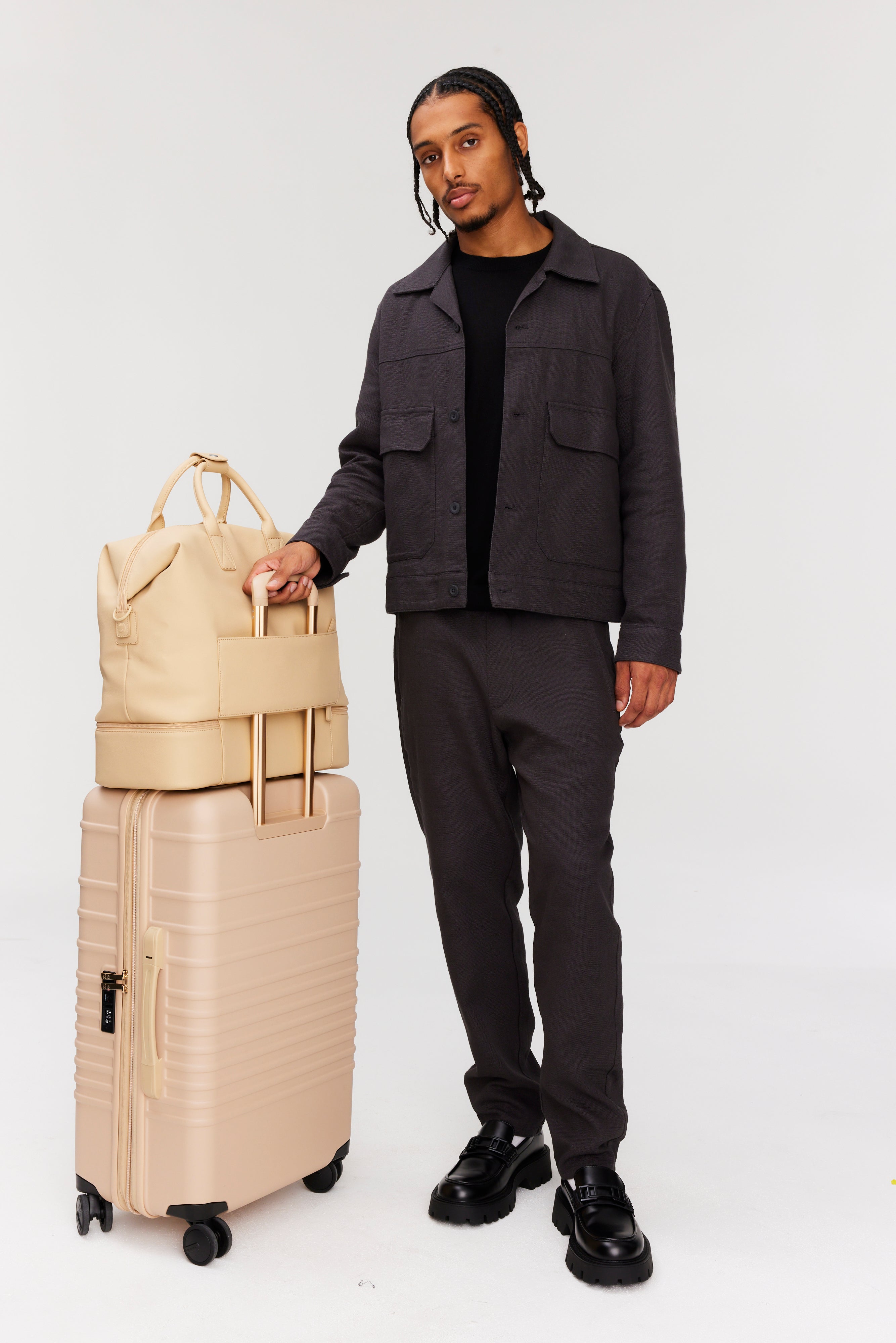 Premium Beige Weekender Bag for Women - Stylish Travel Duffel with Spacious Compartments | Perfect for Weekend Getaways, Gym, and Overnight Trips