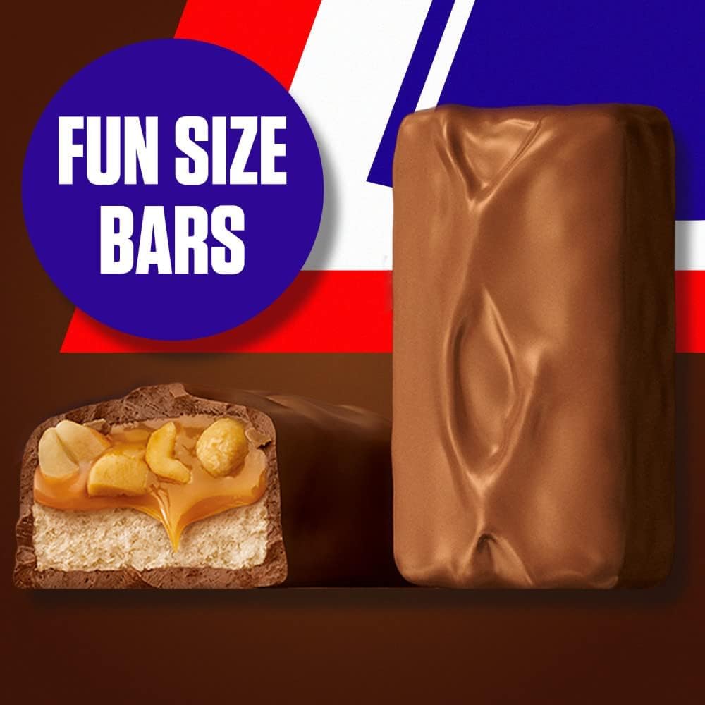 Snickers Fun Size Candy Bars - Individually Wrapped Chocolate, Peanut & Caramel Candy - Bulk Pack of 25 - Perfect for Halloween, Parties, Office Treats & Snack Time