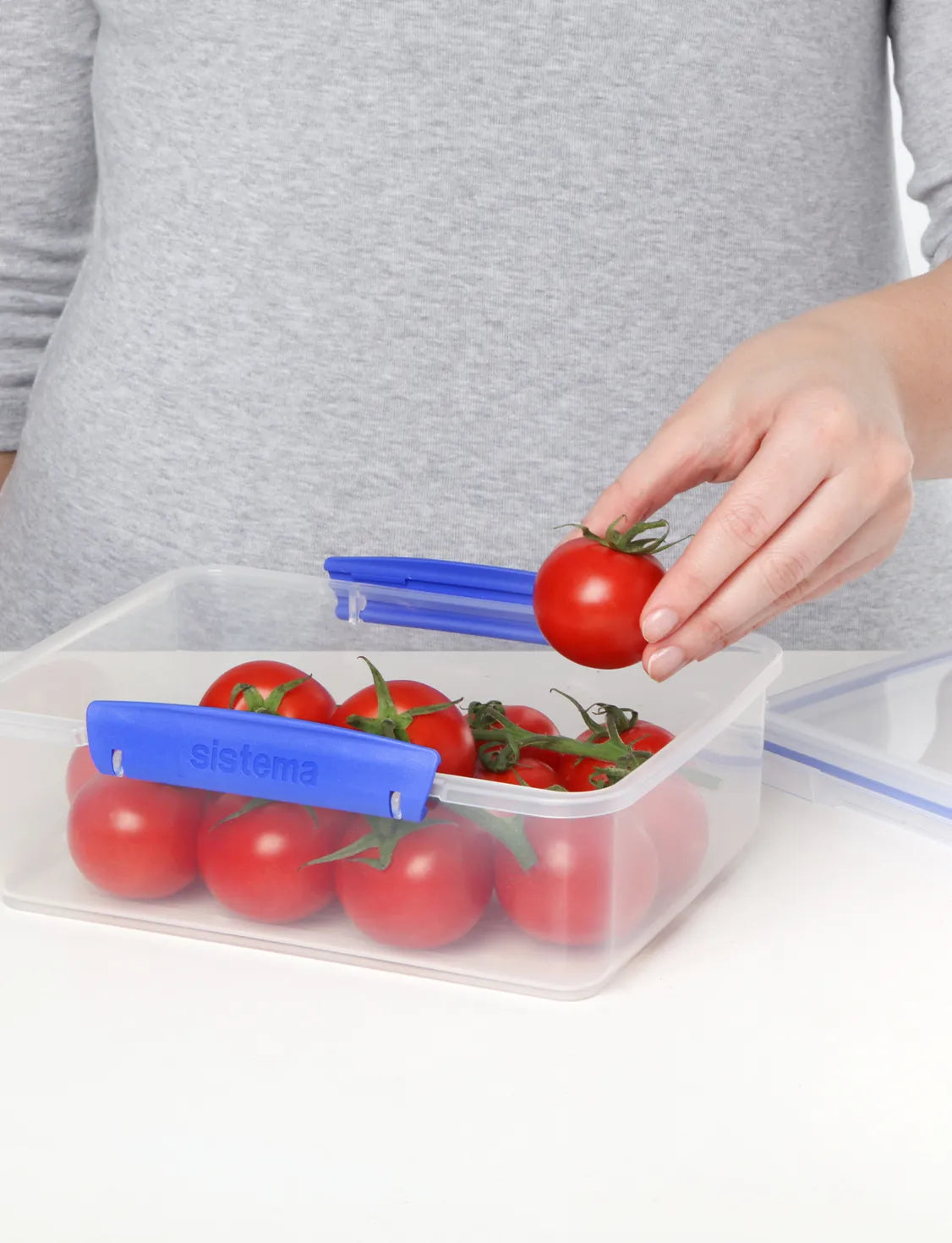 Itsy Bitsy 2L Insulated Lunch Box - Leak Proof & Lightweight for Work, School & Outdoor Picnics