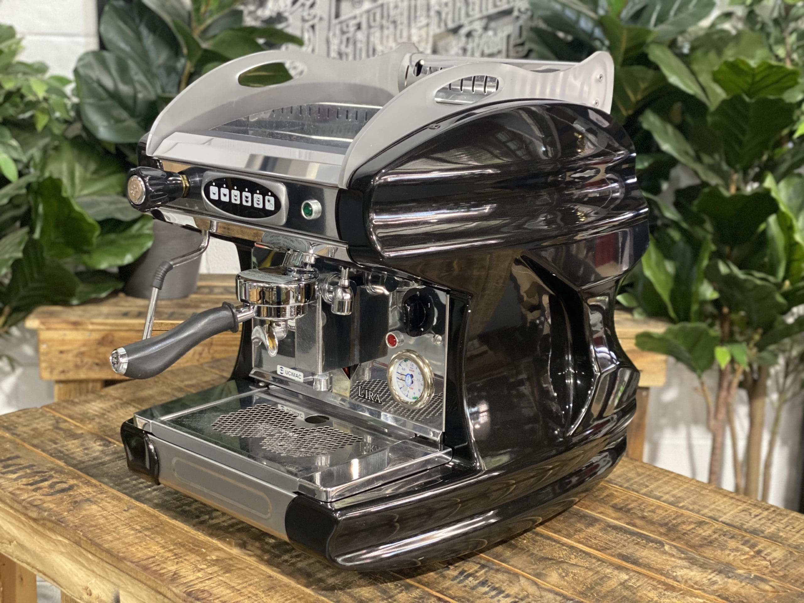 BFC Lira 1 Group Commercial Espresso Machine - Professional Black Coffee Maker for Cafes, Restaurants & Home Baristas | Perfect for Espresso, Cappuccino & Latte Making