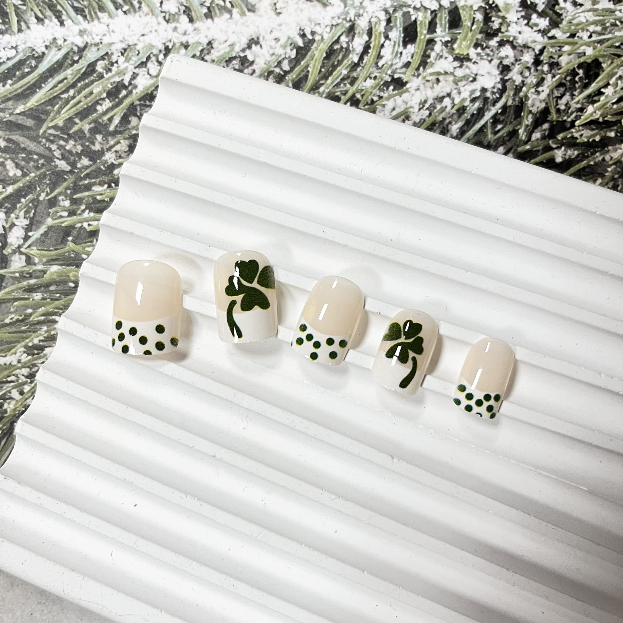 St. Patrick's Day Press on Nails - Short French Tip Fake Nails with Shamrock Designs | Green Acrylic Artificial Nails for Women & Girls | Perfect for St. Patrick's Day Parties, Nail Art Decorations & March 17th Celebrations