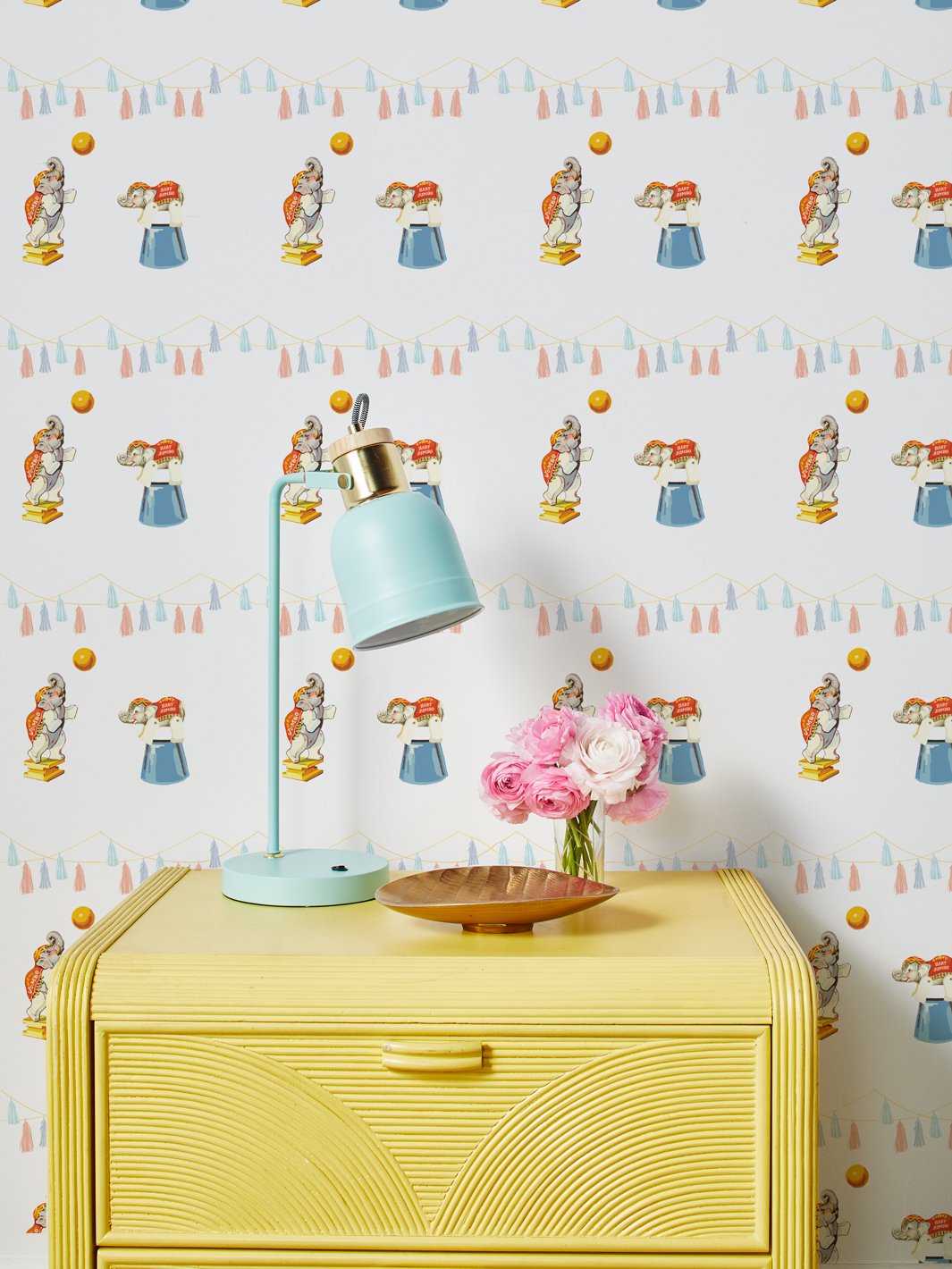Fisher Price™ 'Elephant Circus' White Wallpaper - Playful Nursery Decor for Baby Rooms & Kids Bedrooms
