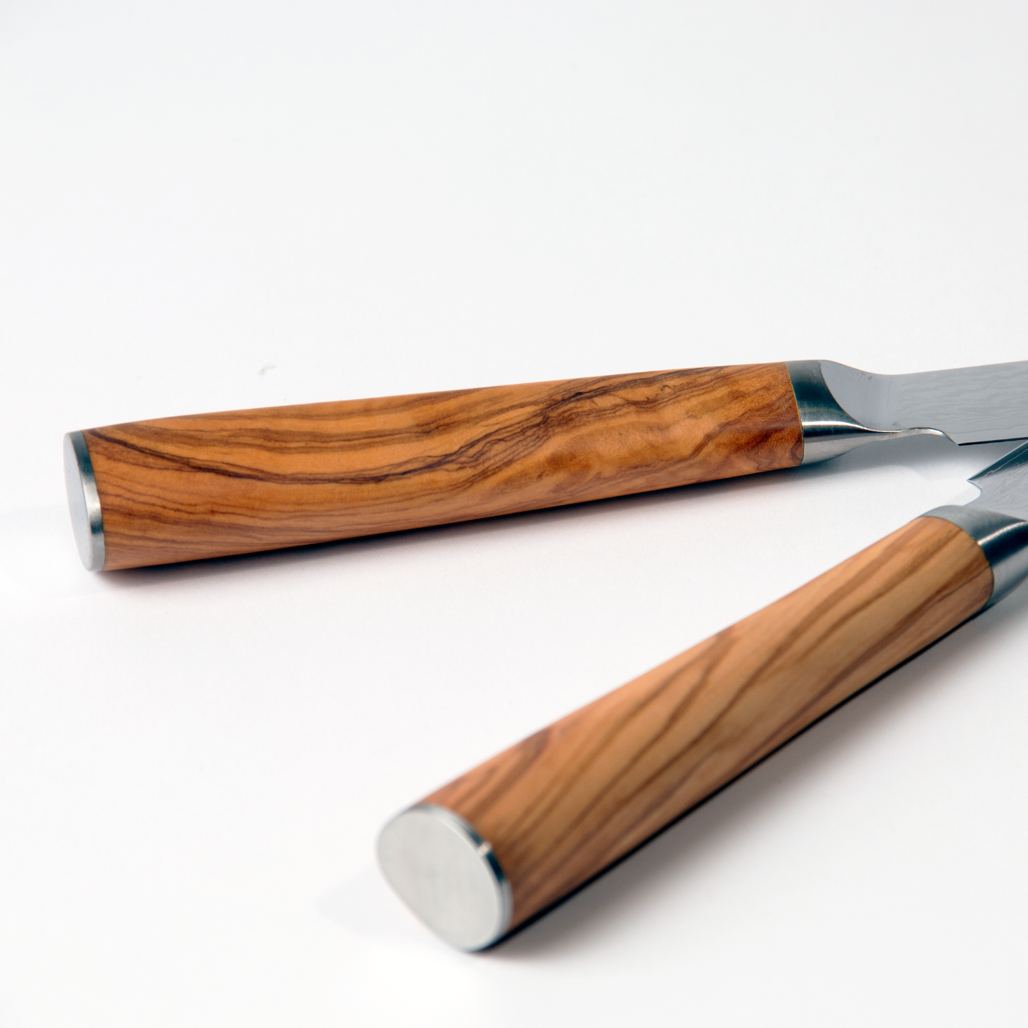 Premium Japanese Damascus Steel Steak Knives Set of 4 - Razor Sharp Chef Knives for Steak Lovers - Perfect for BBQ, Dinner Parties & Gourmet Cooking