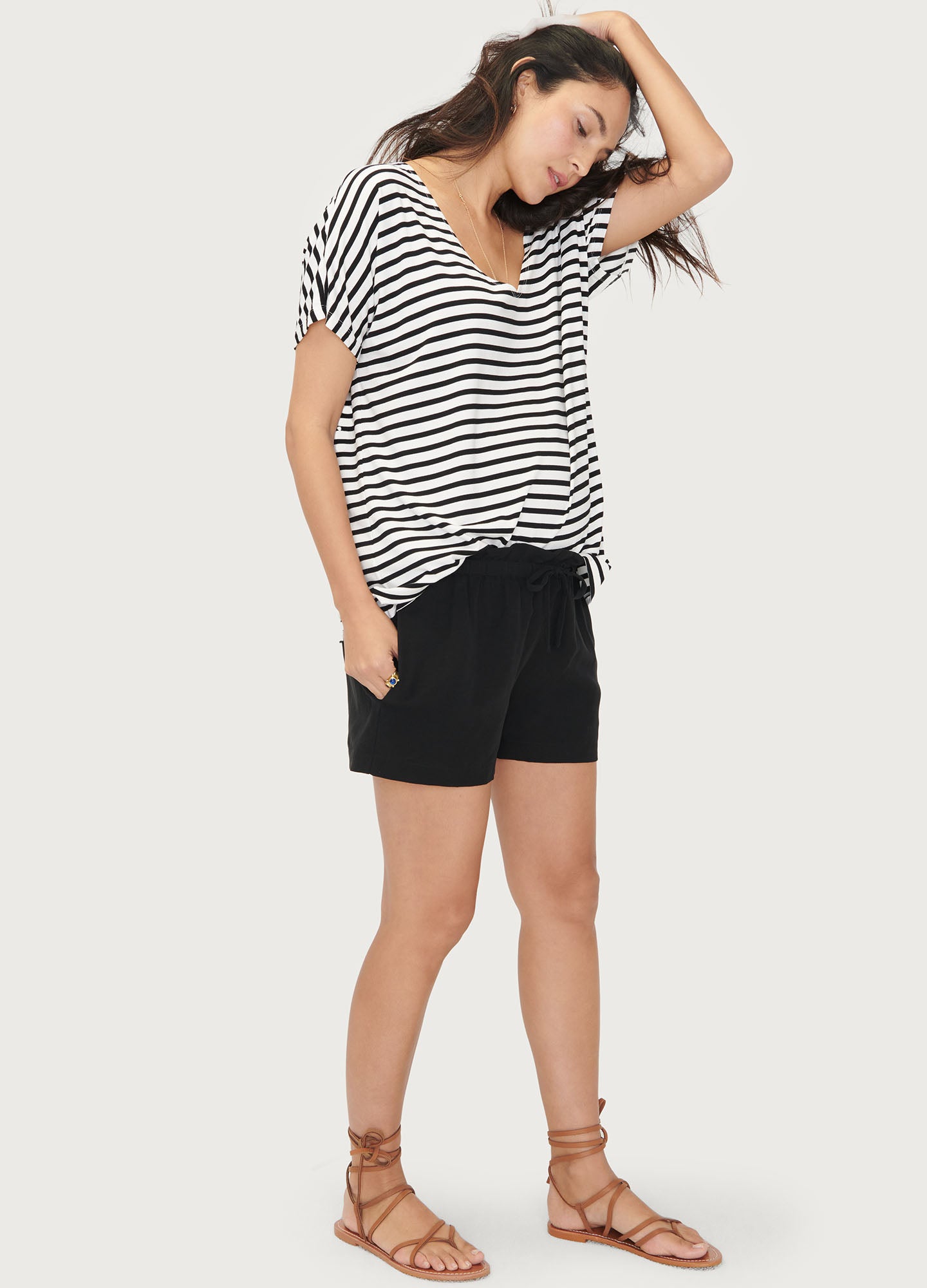 The Perfect Vee 7 - Premium Comfort & Style for Everyday Wear | Ideal for Work, Travel & Casual Outfits
