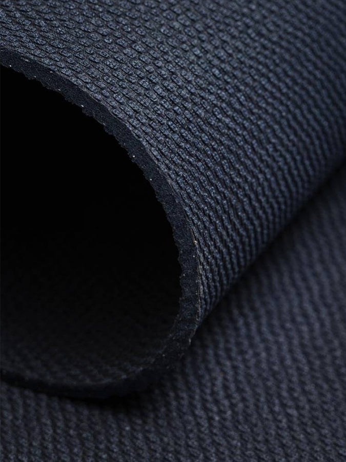 Premium Manduka X Yoga Mat 5mm - Non-Slip Eco-Friendly Exercise Mat for Yoga, Pilates & Home Workouts - Ideal for Hot Yoga, Gym & Studio Use