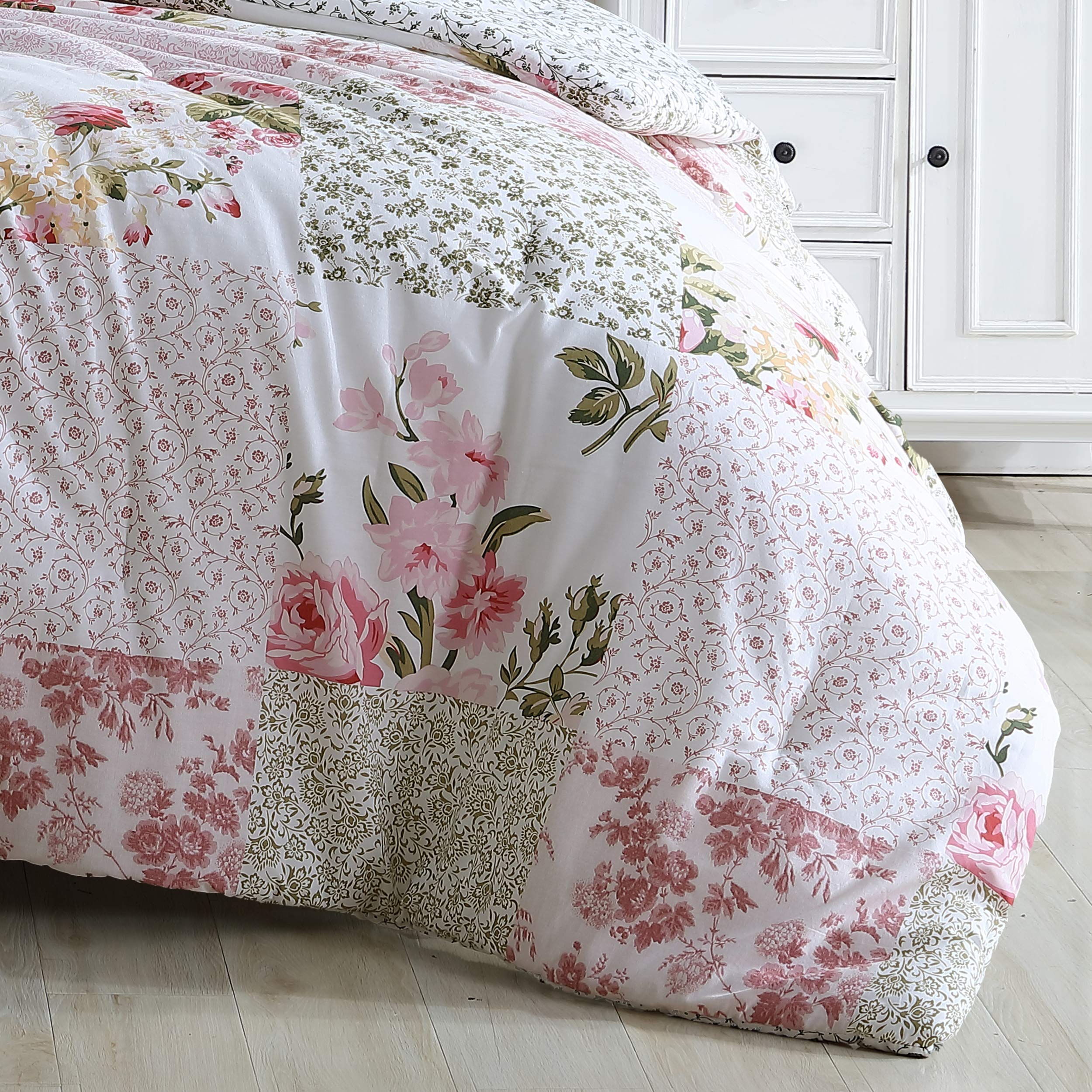 Laura Ashley Home - Reversible Twin Comforter Set with Matching Sham, Euro Sham & Throw Pillows | 100% Cotton Bedding | Ailyn Pink | Perfect for Kids' Rooms, Guest Bedrooms & Dorm Decor