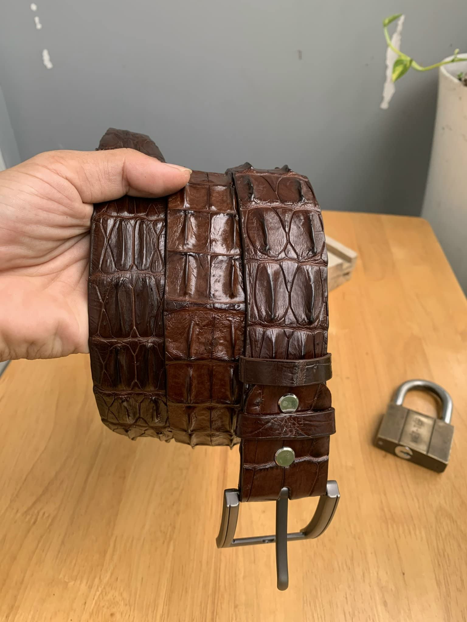 **Genuine Crocodile Hornback Leather Belt for Men - Real Alligator Skin with Buckle - Brown Dress Belt for Formal & Casual Wear**    **Use Case:** Perfect for business attire, weddings, or everyday fashion to elevate your style.