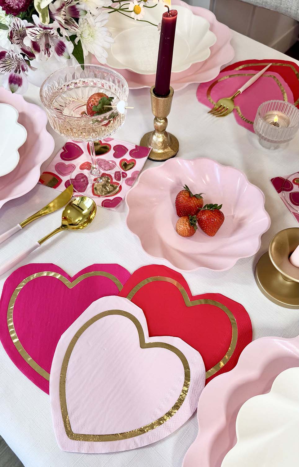 Elegant Forever Blushing Table Setting - Premium Dinnerware Set for Weddings, Parties & Special Occasions - Perfect for Romantic Dinners & Holiday Celebrations