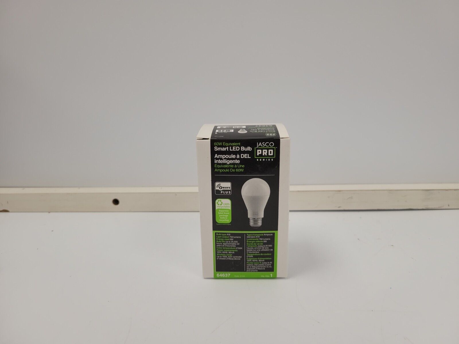 Jasco LED Light Bulb - Energy Efficient 60W Equivalent A19 Light Bulb, Soft White 2700K, Non-Dimmable, 800 Lumens - Perfect for Bedroom, Living Room & Office Lighting