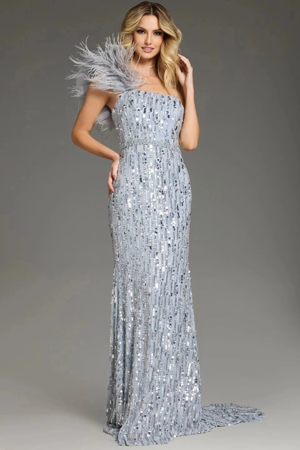Jovani 42426 Women's Elegant Evening Dress for Prom, Wedding & Special Occasions - Long Sleeve Formal Gown with Beading & Lace Details