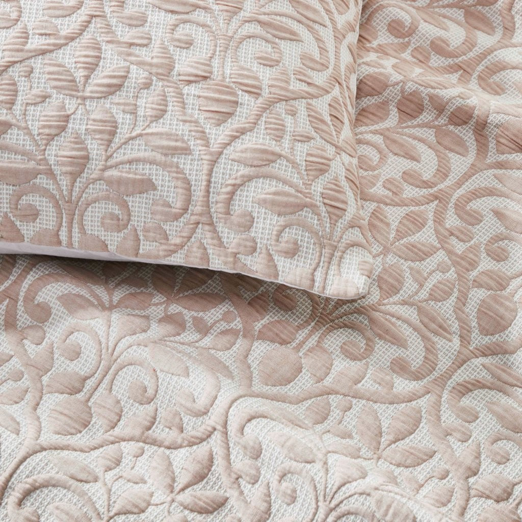 Premium Vineyard Cotton Blend Medium Weight Matelasse Woven Coverlet - Soft Bedspread for All Seasons | Perfect for Guest Rooms, Master Bedrooms & Cozy Home Decor