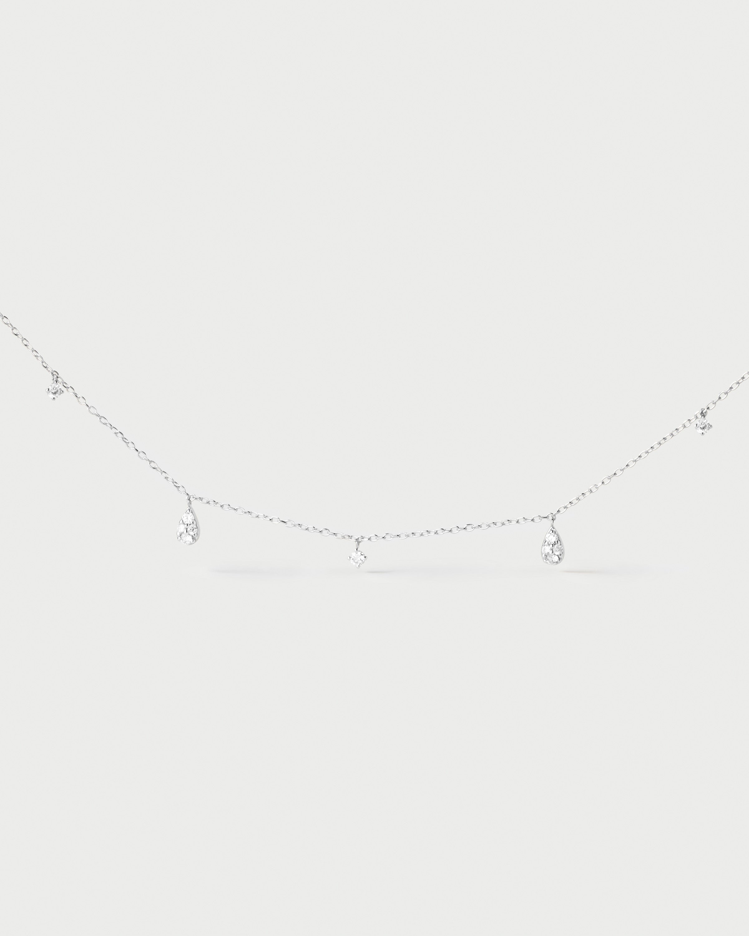 Elegant Diamond and White Gold Sandy Necklace for Women - Perfect for Weddings, Anniversaries & Special Occasions