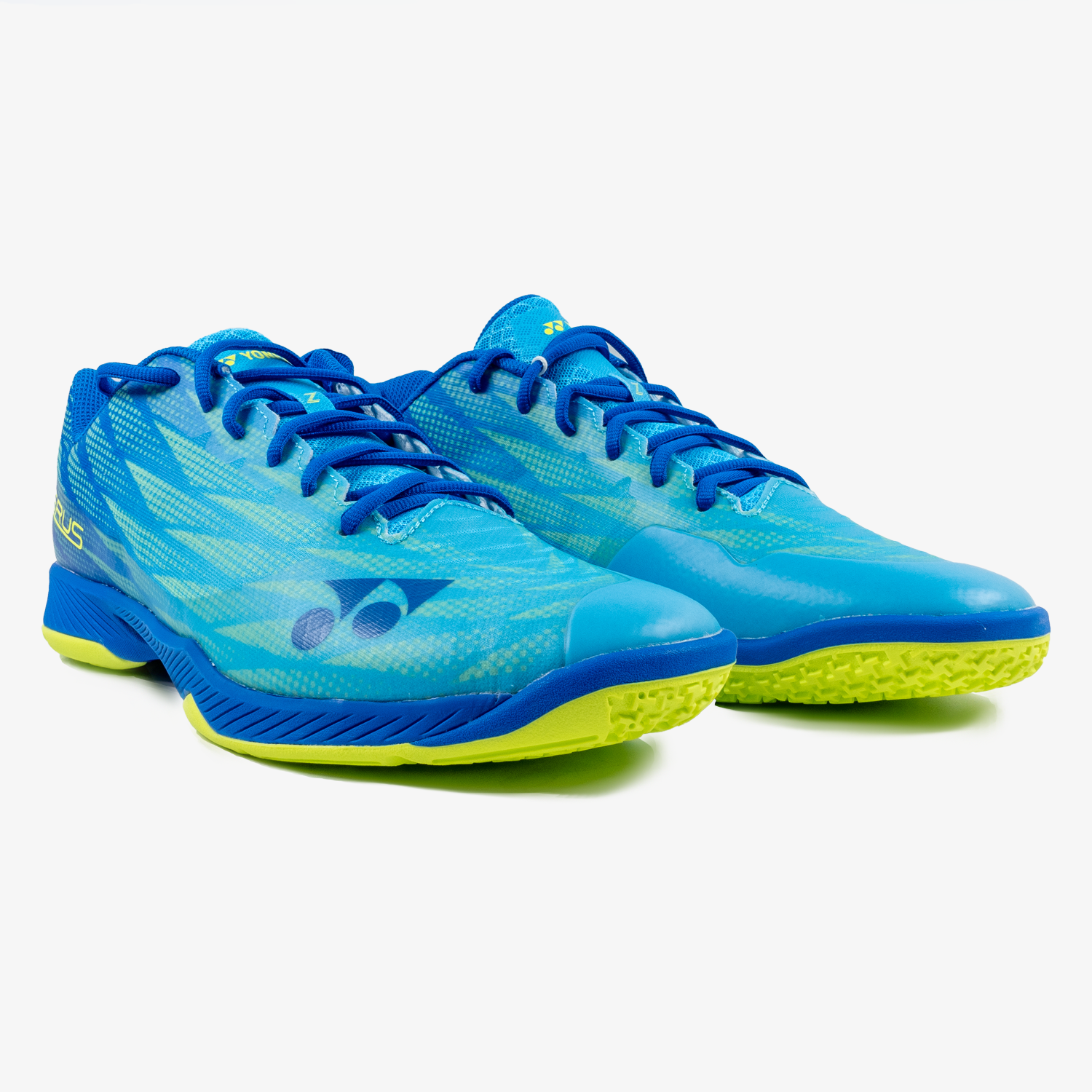 Yonex Aerus Z2 Men's Badminton Shoes - Lightweight & Breathable Court Shoes for Indoor Sports (Cyan) - Perfect for Badminton, Squash & Volleyball