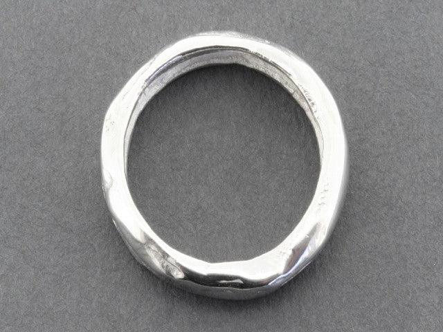 Sterling Silver Driftwood Band Ring - Handcrafted Boho Jewelry for Women, Perfect for Beach Weddings & Nature-Inspired Fashion