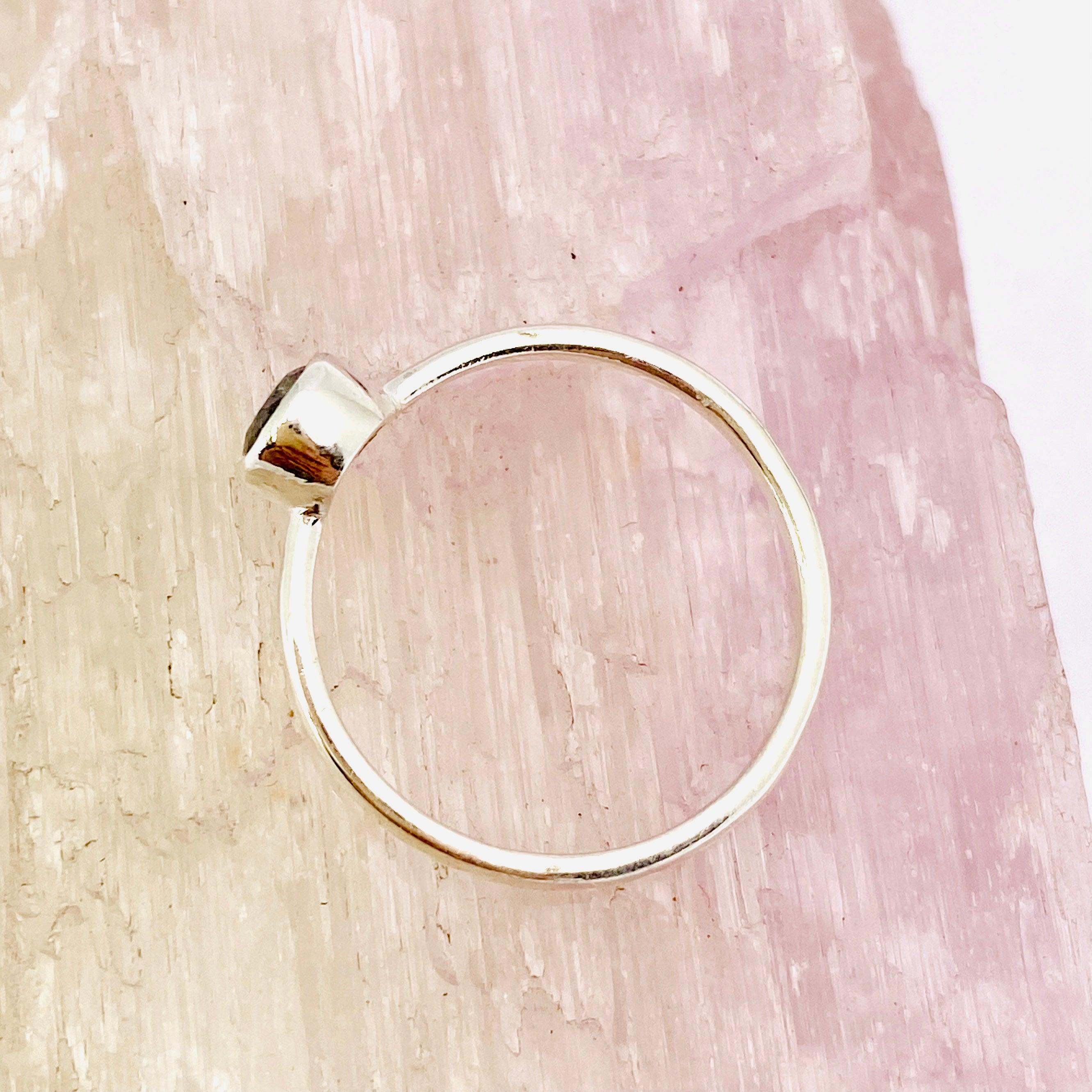 Labradorite Round Faceted Sterling Silver Band Ring - Size 7 - Elegant Gemstone Jewelry for Women, Perfect for Everyday Wear, Gift Giving & Special Occasions