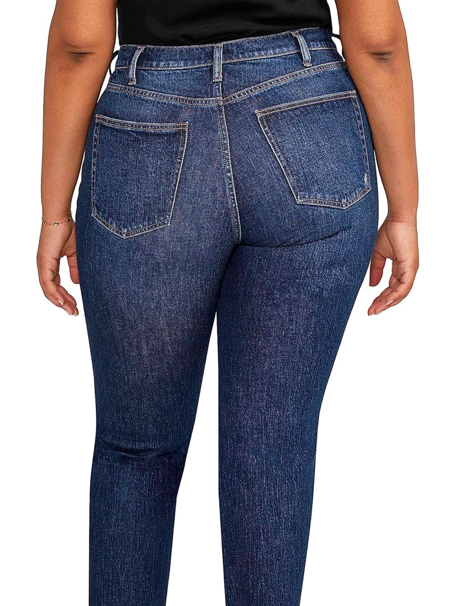 Silver Jeans Co. Women's Plus Size High Rise Straight Leg Jeans - Comfortable Stretch Denim Pants for Curvy Women | Perfect for Casual Wear, Office & Date Nights