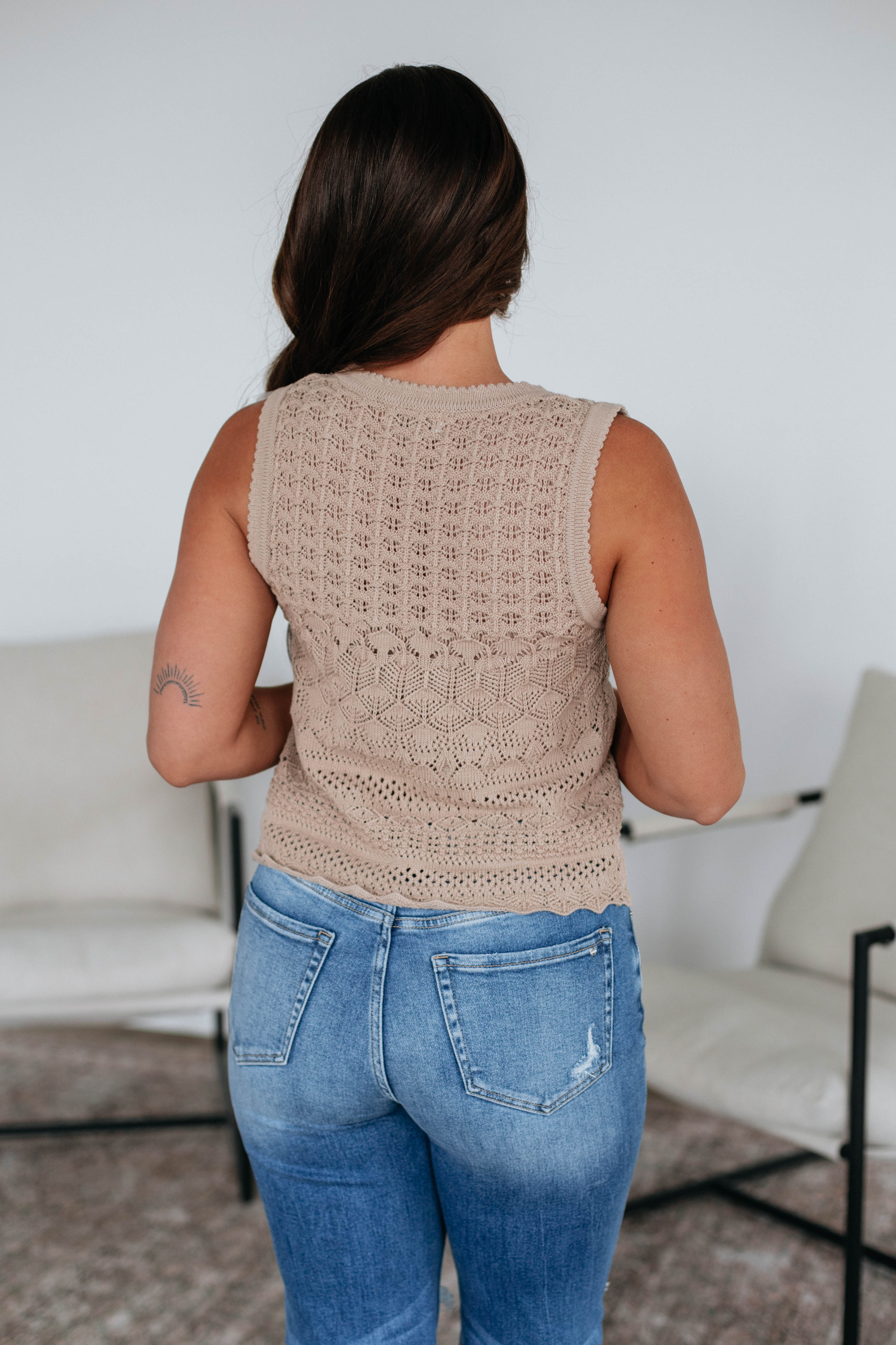 Aelin Knit Vest for Women - Stylish & Comfortable Winter Layering Piece - Perfect for Office, Casual Outfits & Fall Fashion