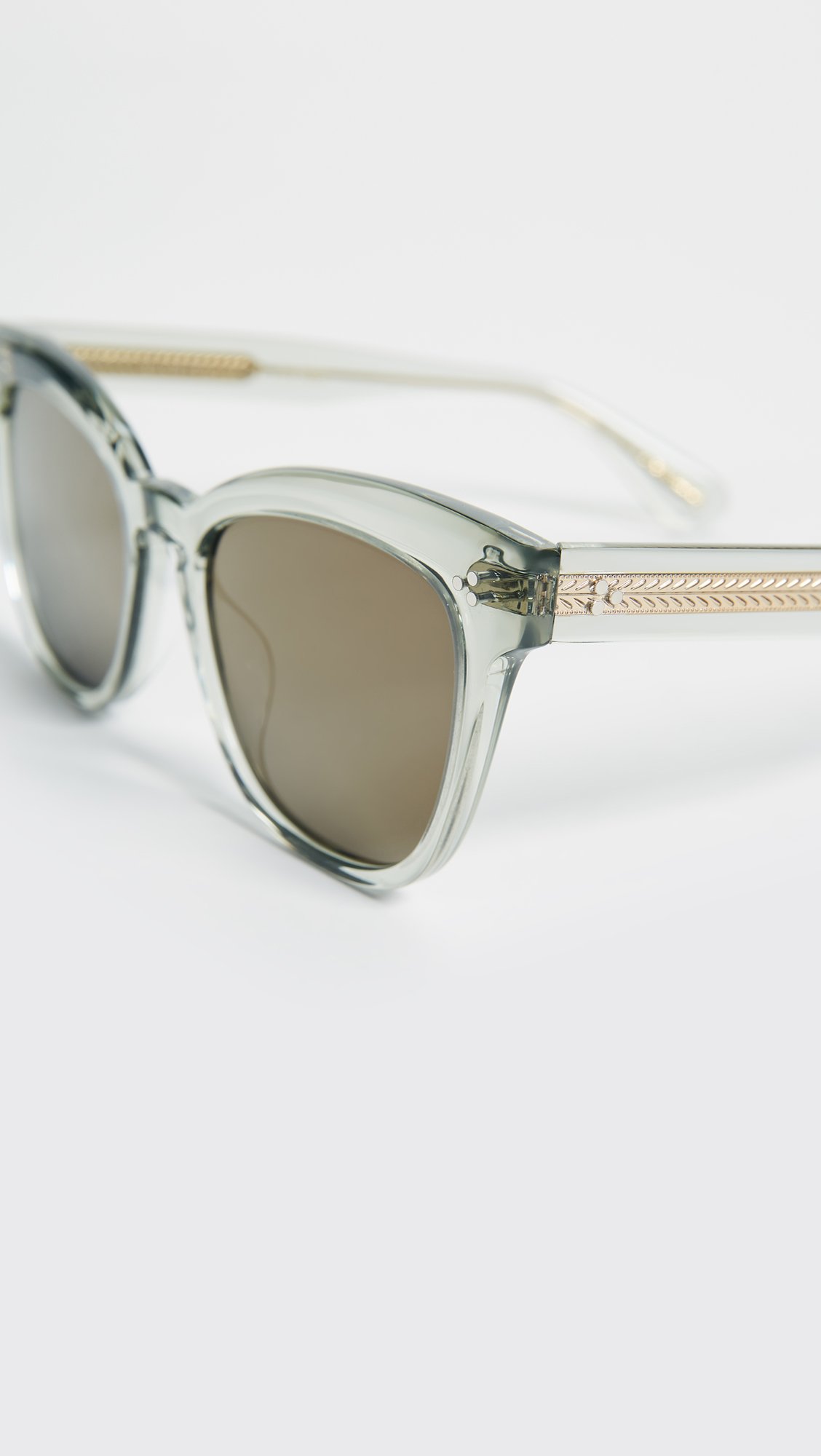 Oliver Peoples Marianela Sunglasses for Women - Washed Sage/Graphite Gold Frame - UV Protection Fashion Shades - Perfect for Beach, Driving & Outdoor Activities