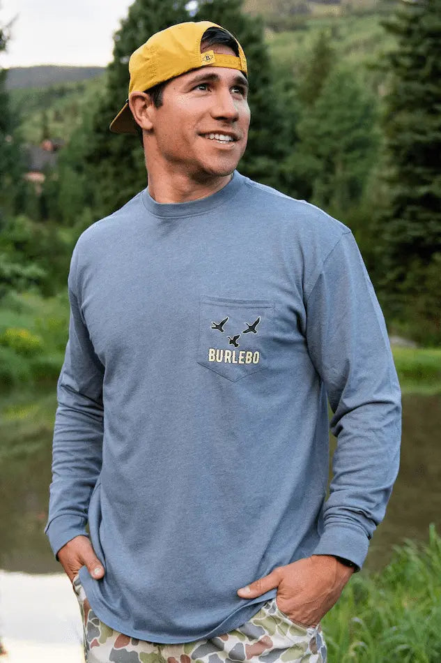 Black Lab Dog Long Sleeve T-Shirt for Men & Women - Comfortable Cotton Pet Lover Apparel - Perfect for Casual Wear, Dog Walks, and Outdoor Adventures