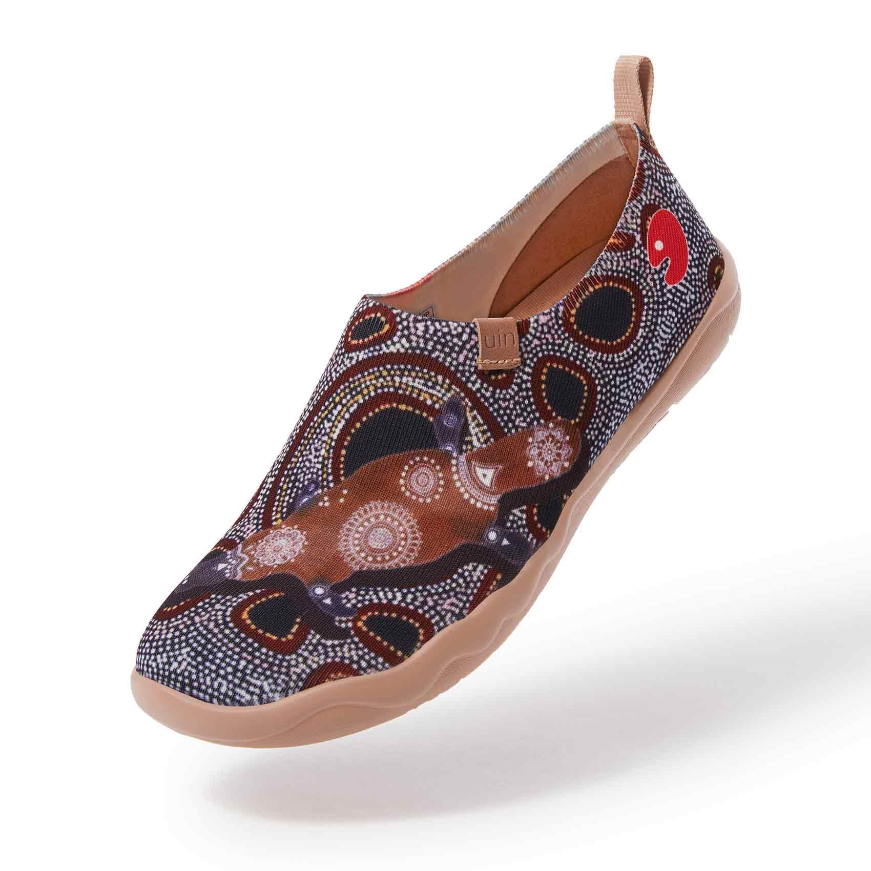 UIN Men's Slip-On Knit Loafers - Lightweight Comfortable Walking Shoes for Travel & Casual Wear - Breathable Air Painted Flats - Perfect for Barcelona Sightseeing & Everyday Use