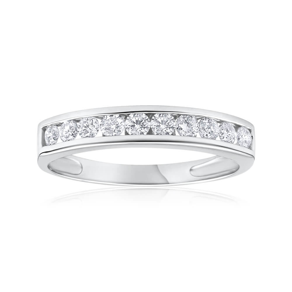9ct White Gold Exquisite Diamond Ring for Women - Elegant Wedding, Engagement & Anniversary Jewelry Gift - Perfect for Special Occasions & Everyday Wear