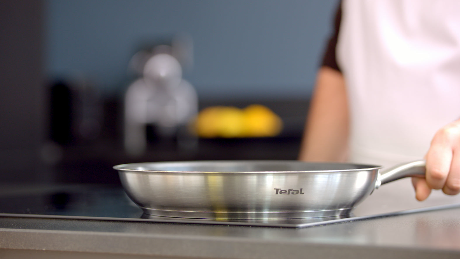 Tefal Virtuoso 28cm Stainless Steel Induction Non-Stick Fry Pan - Perfect for Sautéing, Frying & Cooking on Induction Cooktops