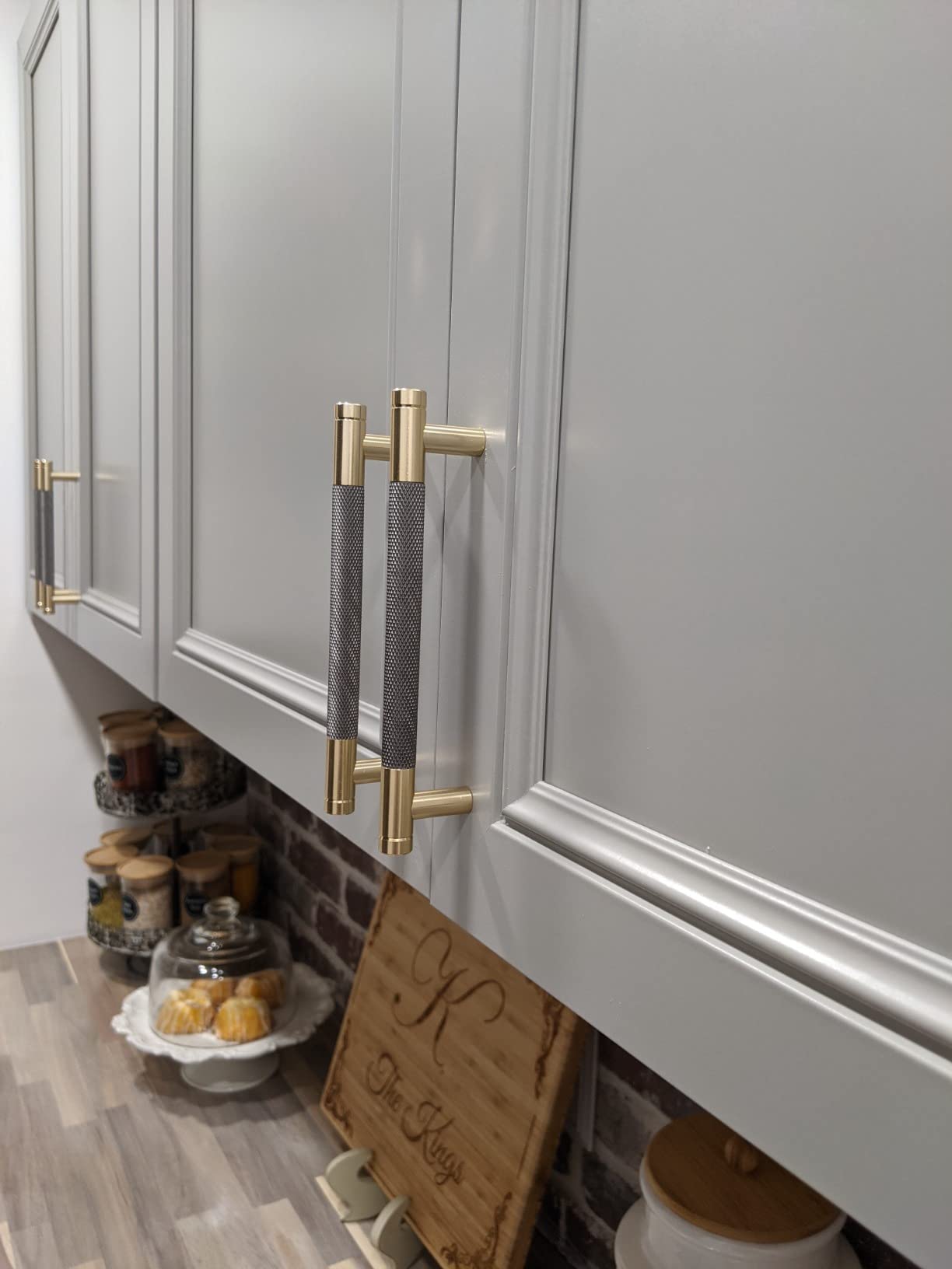 24 Pack 7.5 Inch (192mm) Gold & Grey Knurled Cabinet Pulls - Brushed Gold Aluminum Drawer Handles for Kitchen Cabinets, Dressers & Furniture Hardware (Modern Home Decor Upgrade)