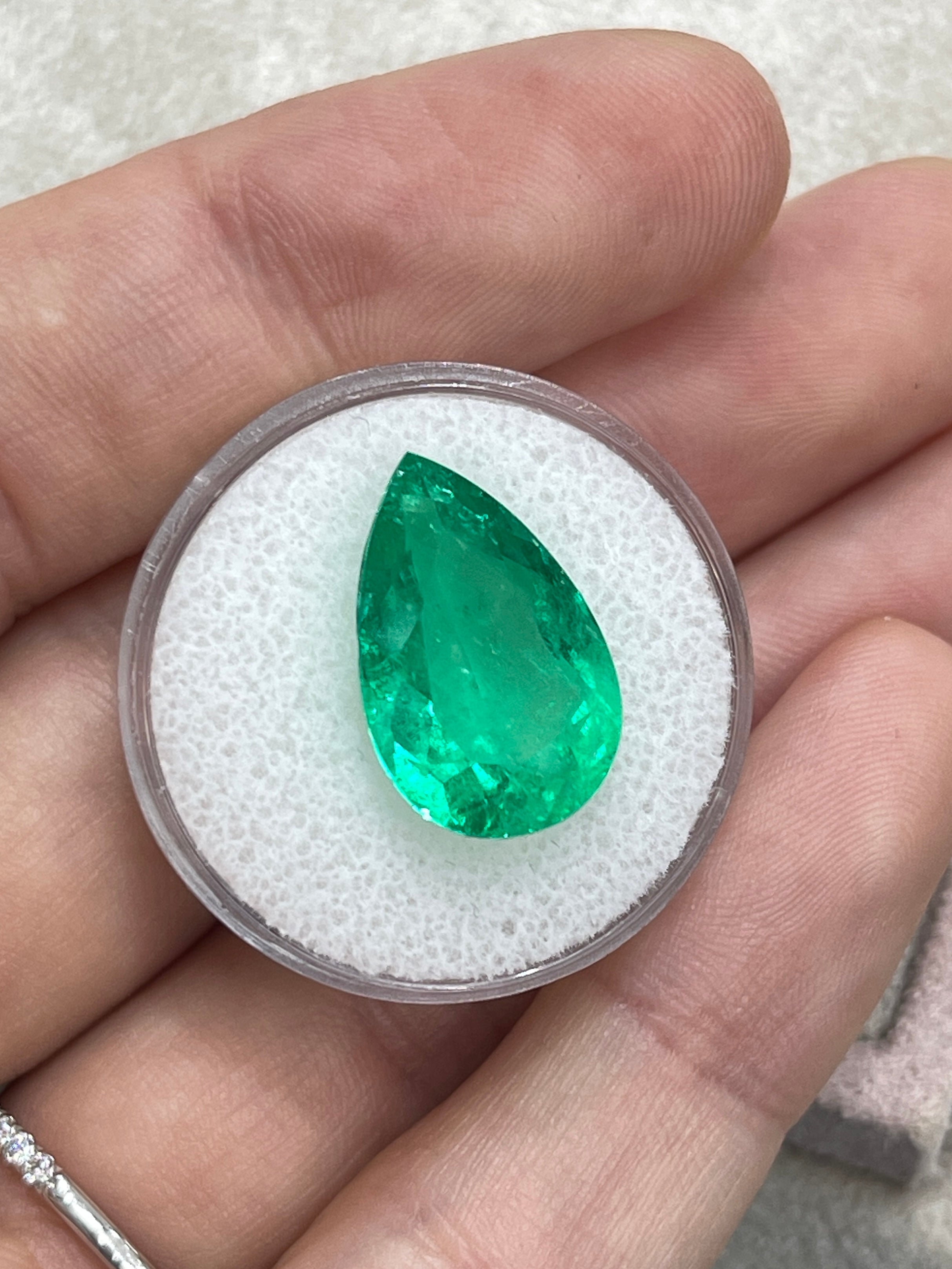 9.10 Carat 18x12mm Yellowish Green Loose Teardrop Natural Colombian Emerald Gemstone for Jewelry Making, Engagement Rings & Luxury Gifts