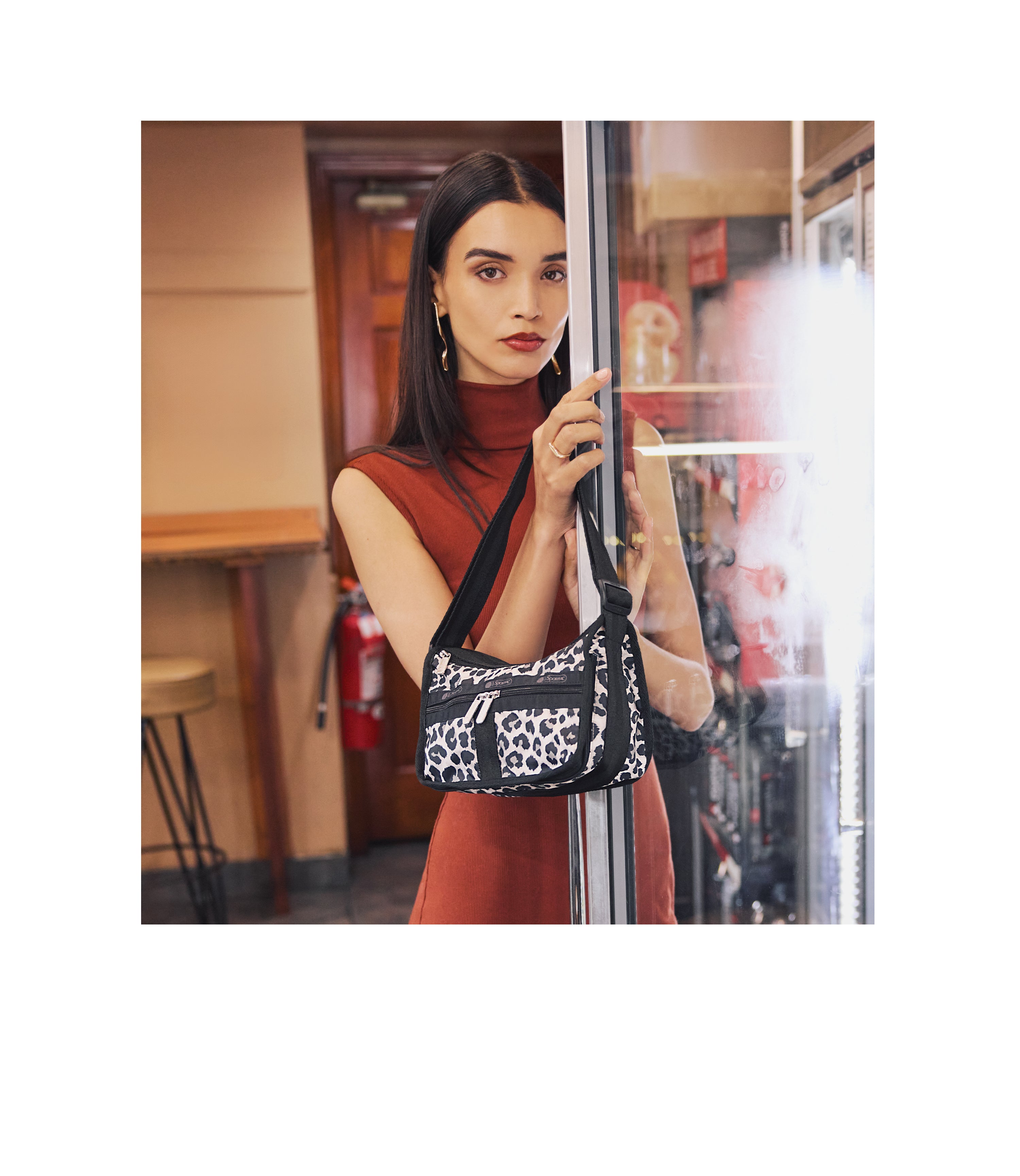 Stylish Small Everyday Crossbody Bag for Women - Lightweight & Durable Shoulder Purse - Perfect for Work, Travel, and Daily Essentials