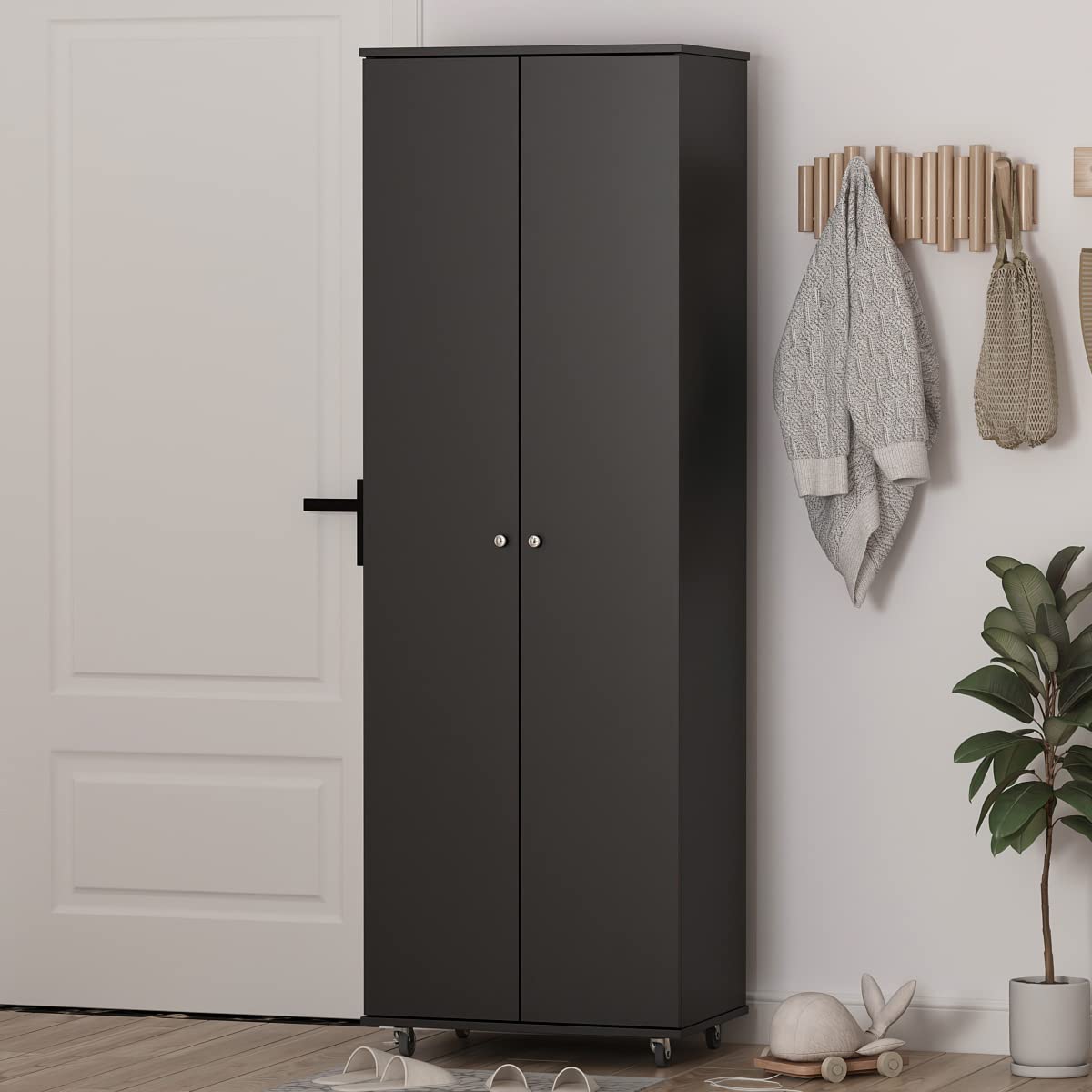Hitow Large Shoe Cabinet with Wheels - Wooden 2 Door Tall Shoe Storage Organizer with 7 Adjustable Shelves - Freestanding Closet for Entryway, Bedroom, Office & Garage - Modern Black Furniture for Home Organization