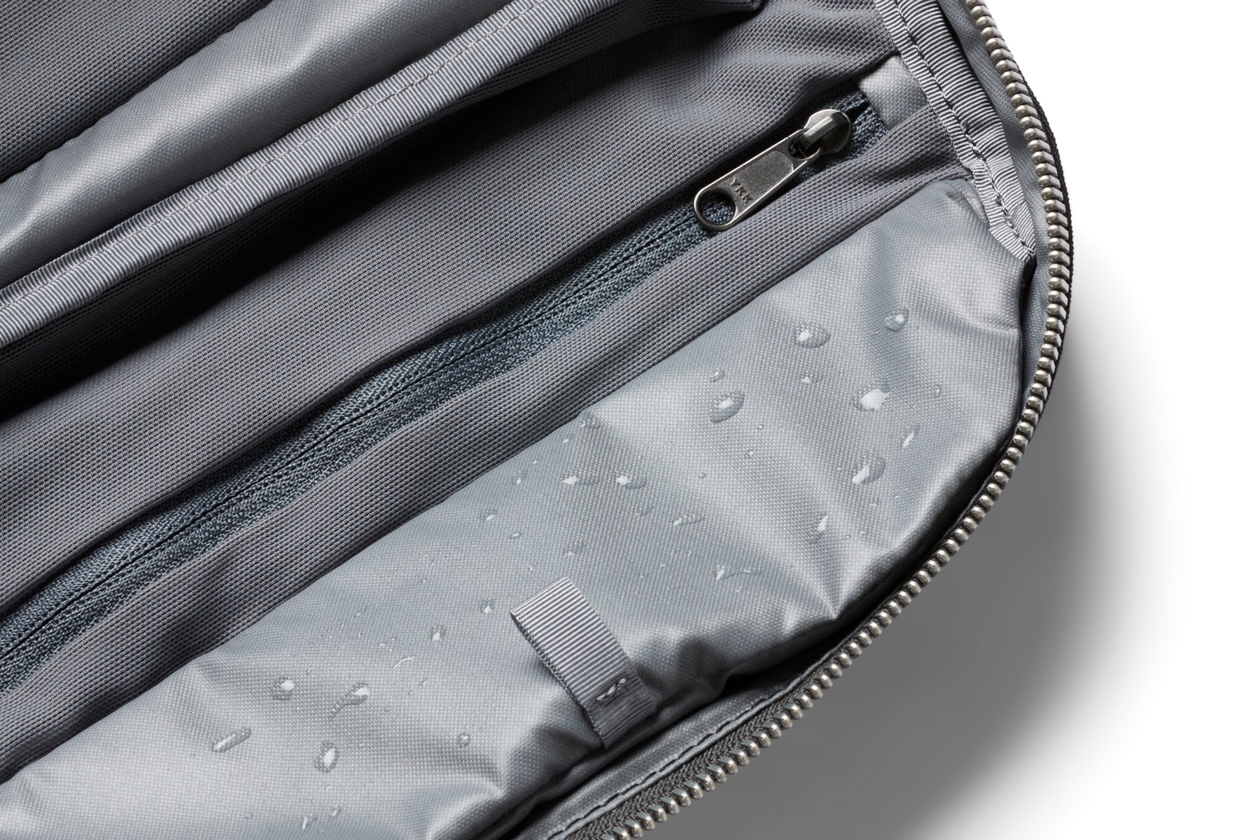 Bellroy Premium Travel Toiletry Kit - Water-Resistant Organizer for Men & Women - Perfect for Airplane, Gym, Camping & Business Trips
