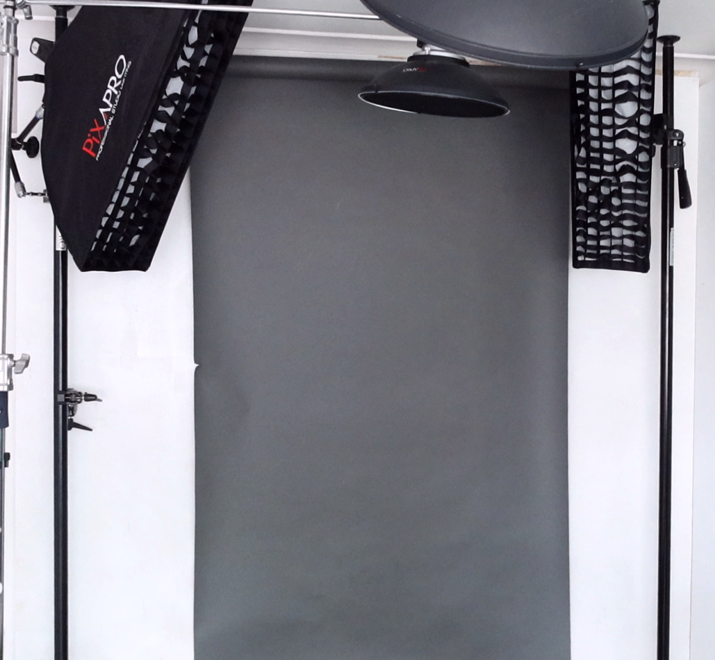 Professional Photography Backdrop Support Stand Kit - 2 Autopoles with Crossbars & Convenient Clamps for Studio, Portrait, and Event Photography | Perfect for Photo Shoots, Video Production, and Live Streaming