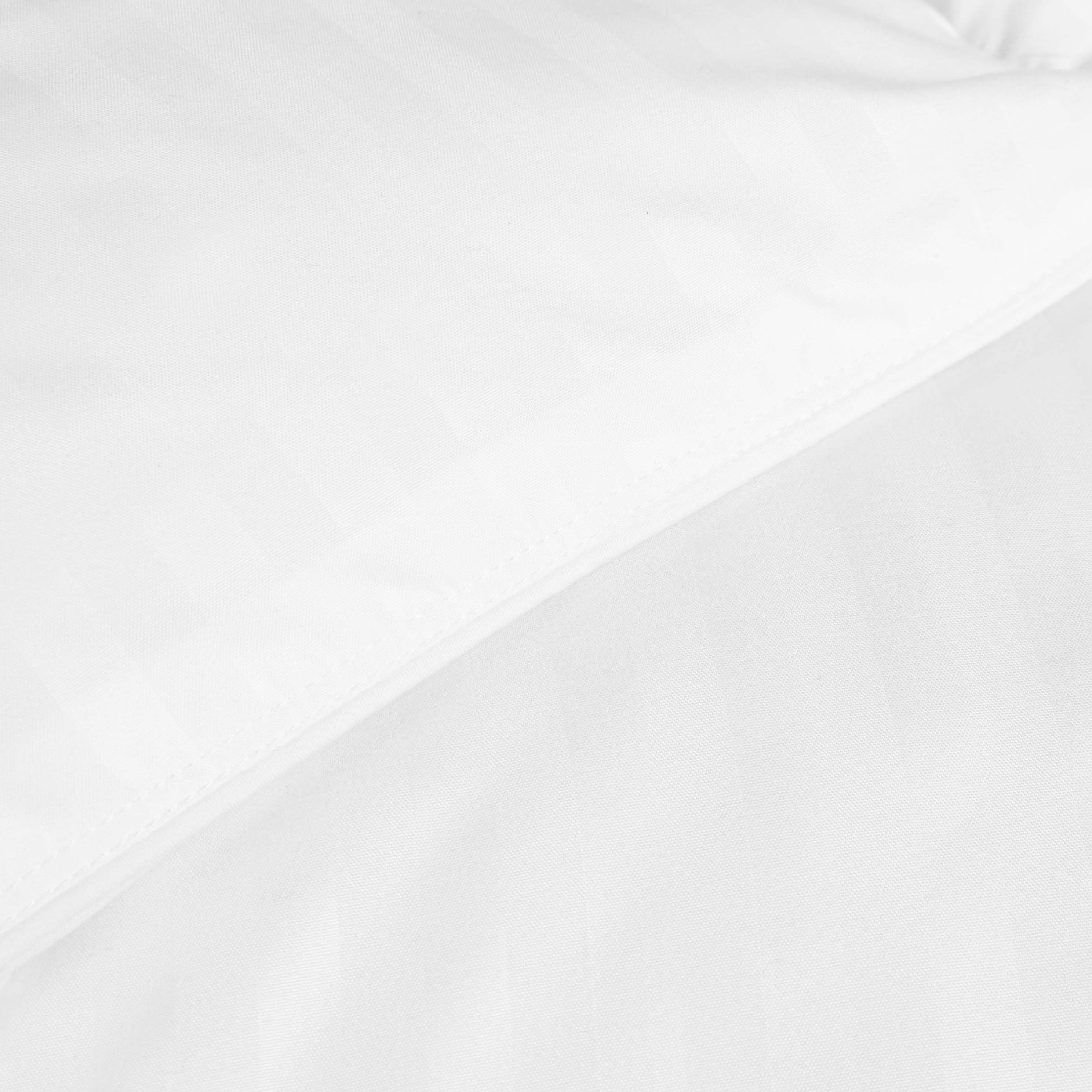 Reversible Striped Down Alternative Comforter - Soft & Lightweight All-Season Bedding for Cozy Sleep - Perfect for Bedrooms, Guest Rooms & Dorm Rooms