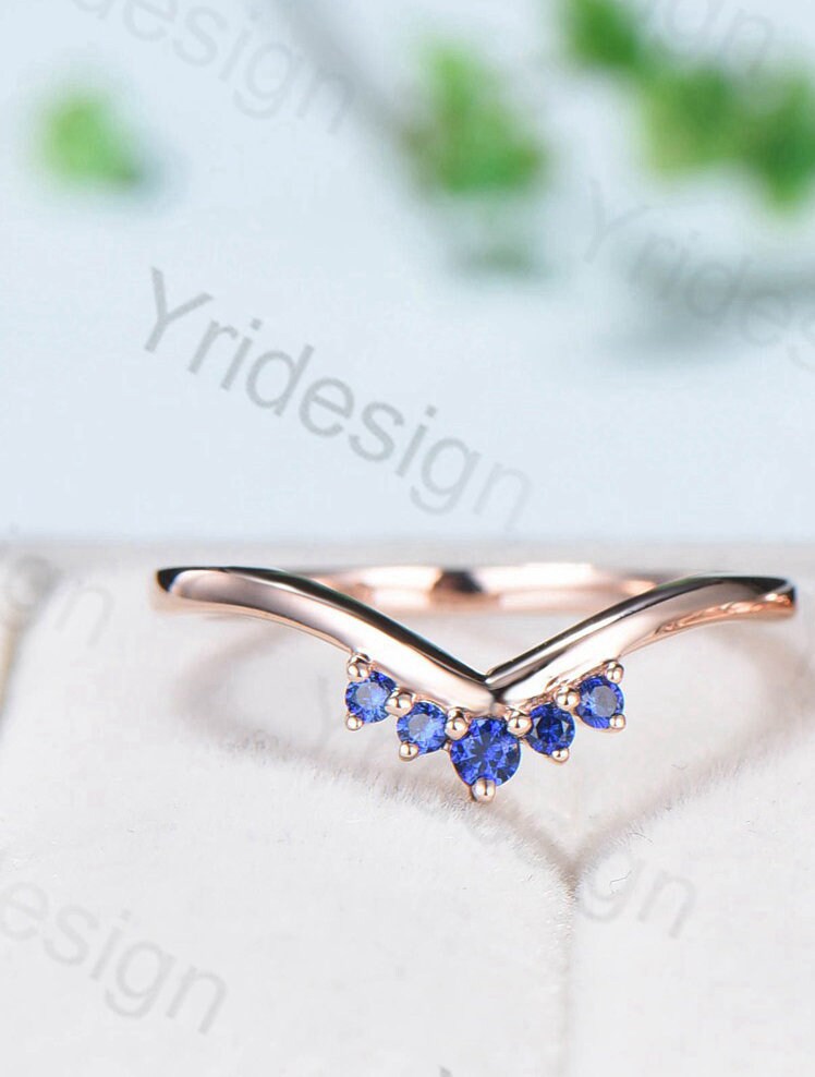 Vintage Nature-Inspired Pear Shaped Ruby Wedding Ring Set - Unique Lab-Created Ruby Engagement Ring with Leaf Cluster Design & Blue Sapphire Accents - Perfect for Women's Anniversary, Proposal, and Special Occasions