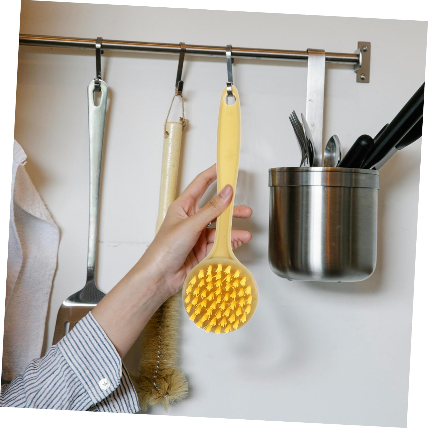 Cabilock 1-Piece Resin Dish Brush with Handle - Heavy Duty Pot Scrubber, Sponge & Kitchen Cleaning Brush for Washing Pans, Pots & Utensils - Perfect for Dishwashing, Sink Cleaning & Household Chores