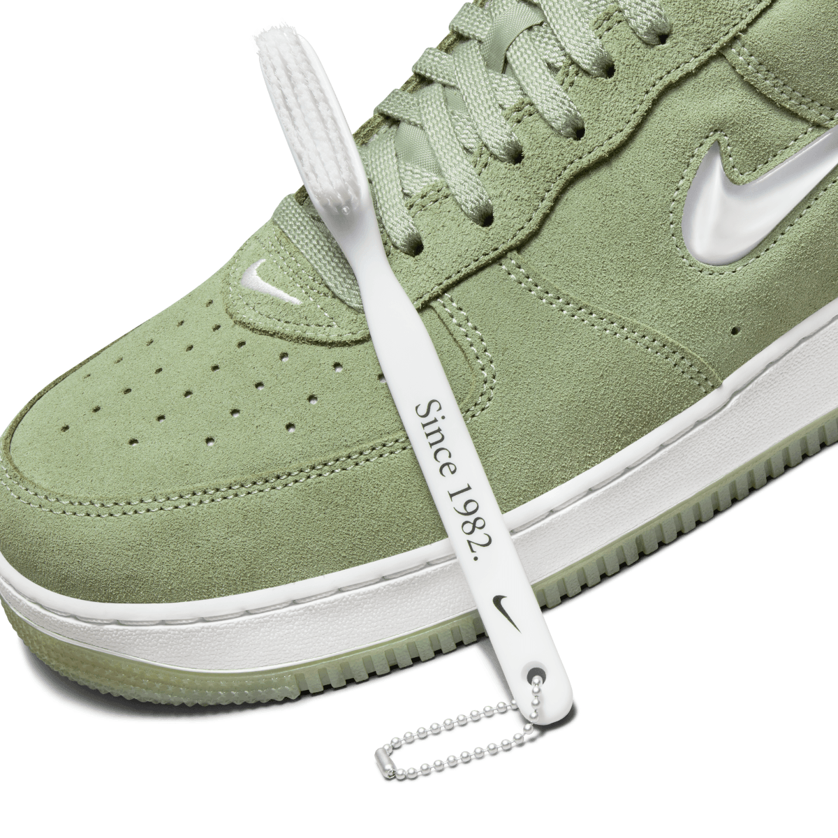 Nike Air Force 1 Low '07 Jewel Sneakers in Oil Green - Limited Edition 'Colour Of The Month' | Stylish Casual Shoes for Men & Women | Perfect for Streetwear, Everyday Wear & Sneaker Collection
