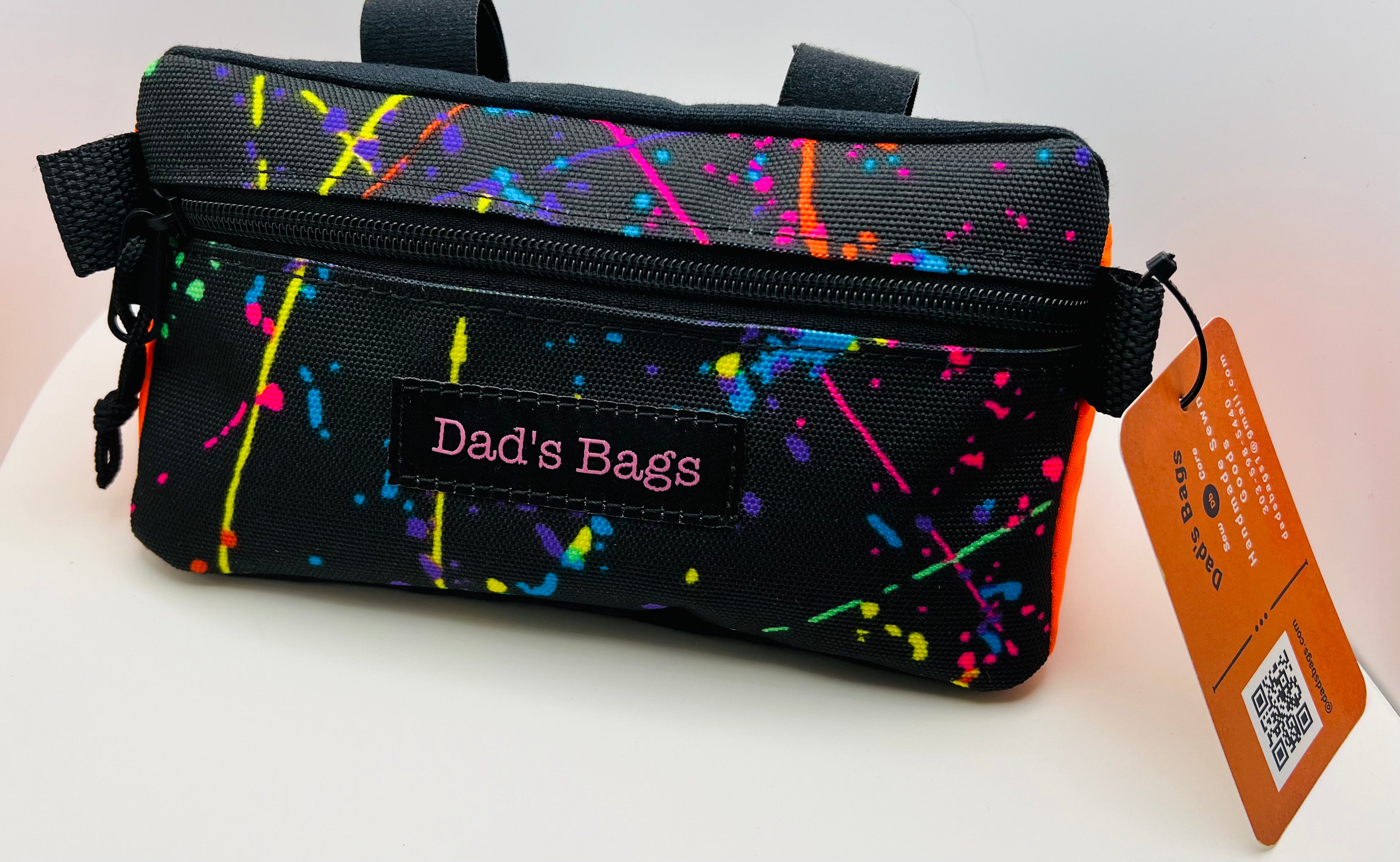 Best Handlebar Wedge Bag for Bikes - Durable & Waterproof Cycling Storage for Commuting, Road & Mountain Bikes - Perfect for Phone, Wallet & Tools