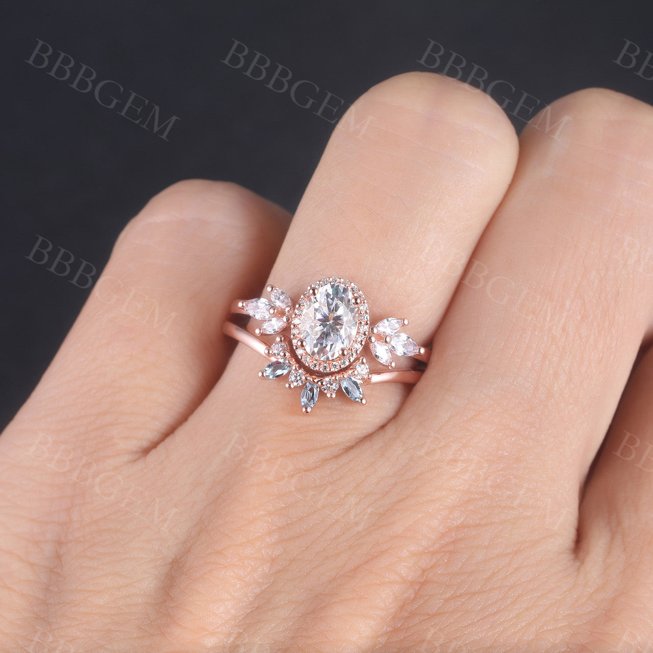 Vintage Oval Cut Moissanite Engagement Ring Set with Blue Topaz - Elegant Wedding Band for Women - Perfect for Proposals, Anniversaries & Special Occasions
