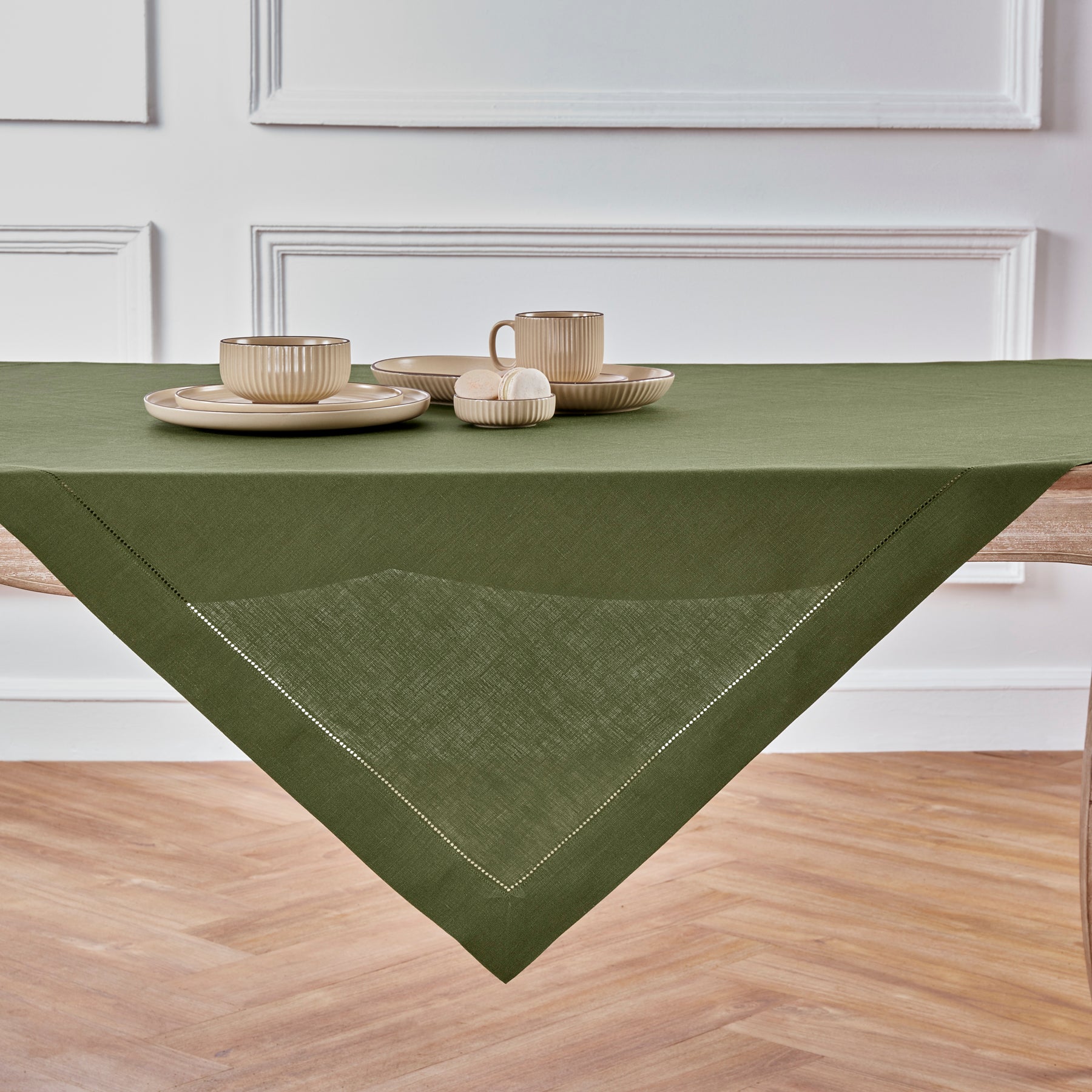 Classic Hemstitch Table Throw - Elegant Linen Table Runner for Dining Room Decor, Wedding & Holiday Table Settings