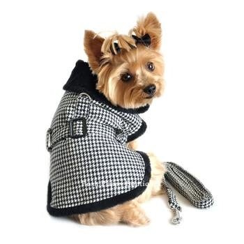 Classic Black and White Houndstooth Dog Harness Coat with Leash - Stylish Winter Outfit for Small to Medium Dogs, Perfect for Daily Walks and Outdoor Adventures