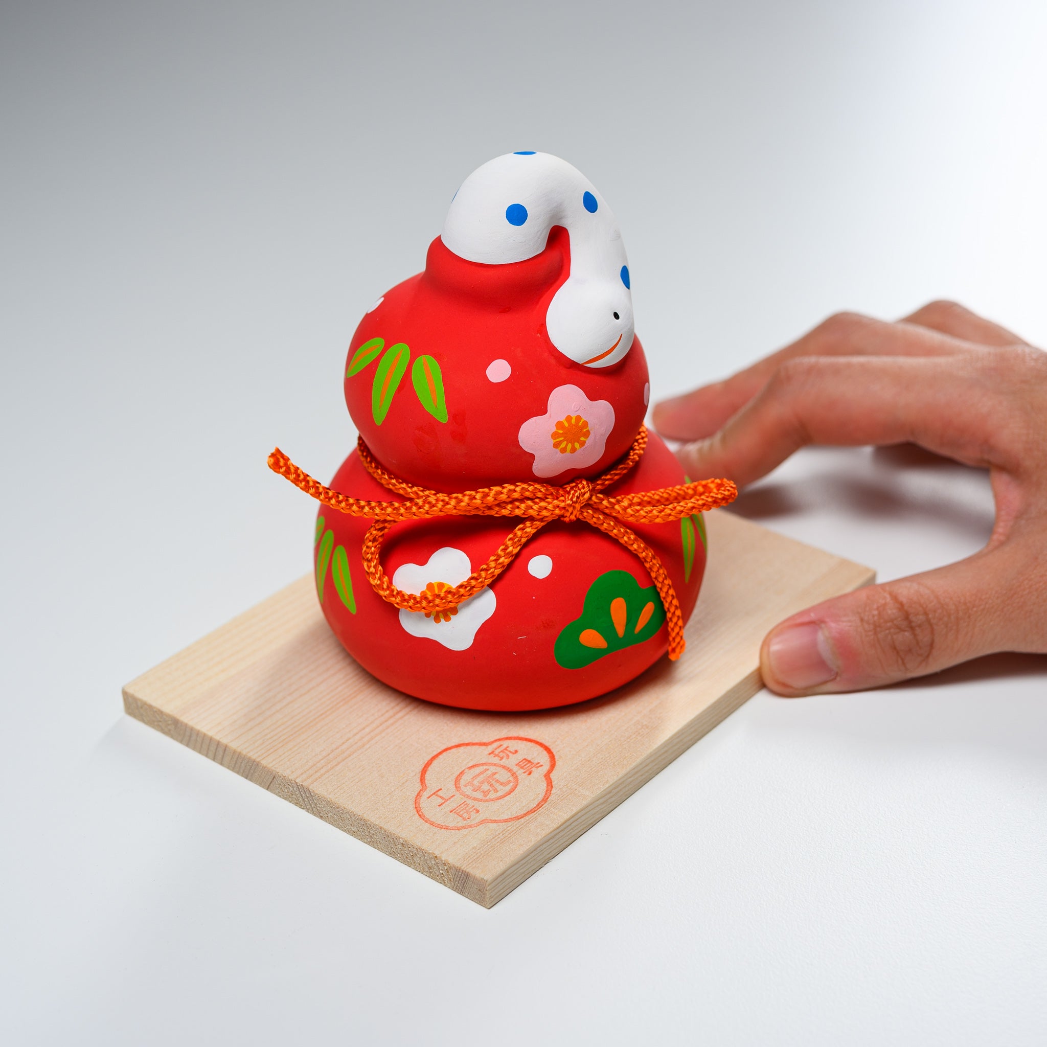 Seto Ware Handmade Lucky Snake & Hyotan Ornament - Japanese Traditional Good Fortune Charm for Home Decor, Office Feng Shui & Gift Giving