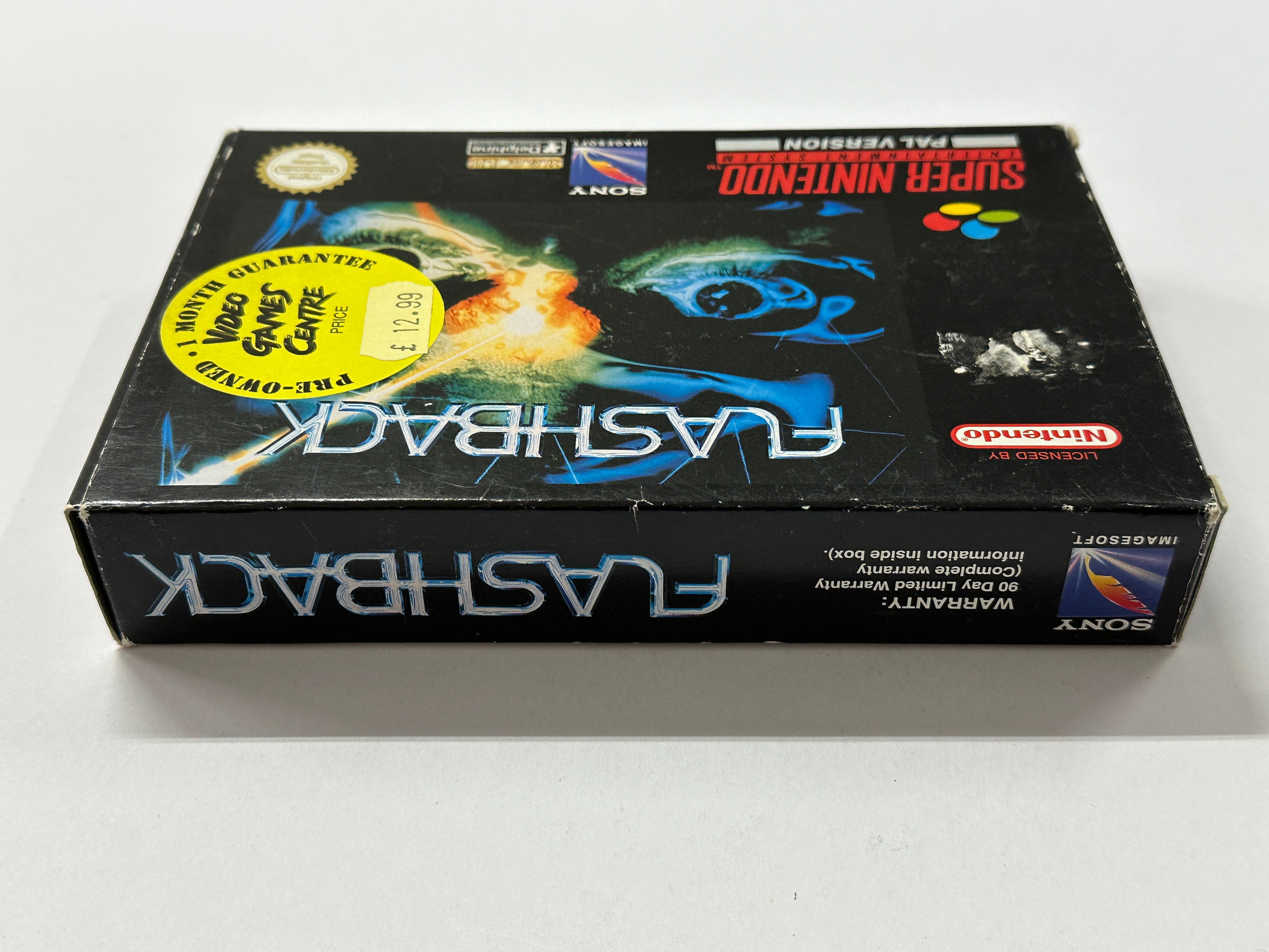 Flashback Complete In Box - Retro Gaming Console with Classic Games - Perfect for Nostalgic Gamers and Collectors | Ideal for Home Entertainment and Gift Giving
