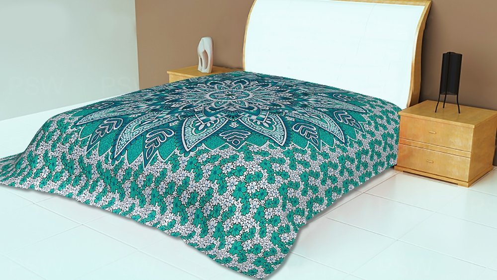 Green Mandala Tapestry Queen Size - 100% Cotton Printed Bohemian Beach Throw Blanket, Wall Hanging & Room Divider for Bedroom Decor, Yoga Meditation Space & Outdoor Picnic Accessories