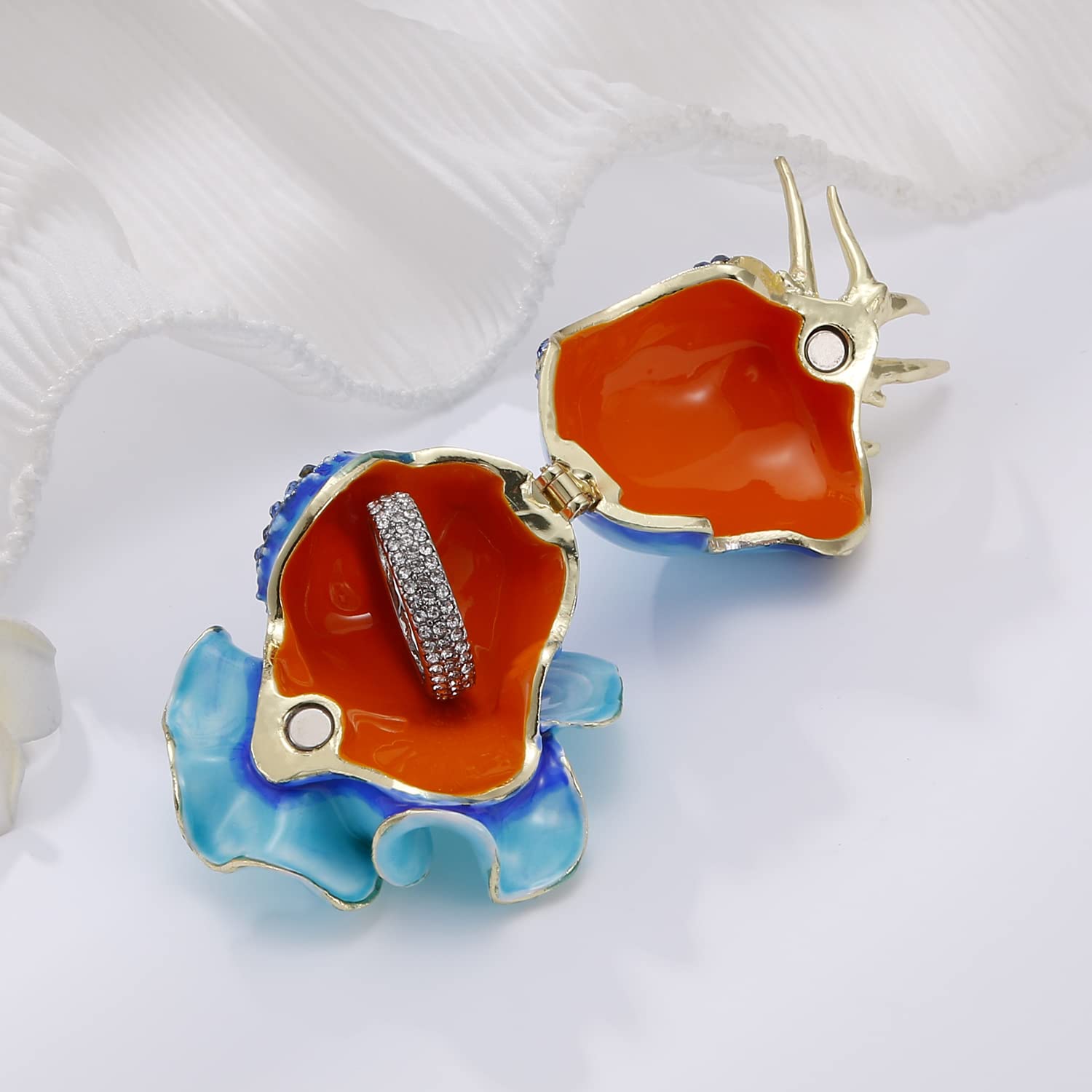 Hand Painted Enamel Conch Trinket Box - Hinged Jewelry Organizer for Rings & Necklaces, Classic Bejeweled Storage Box, Unique Collectible Keepsake Home Decor - Perfect for Beach Themed Bedrooms, Bathroom Countertops & Gift Giving